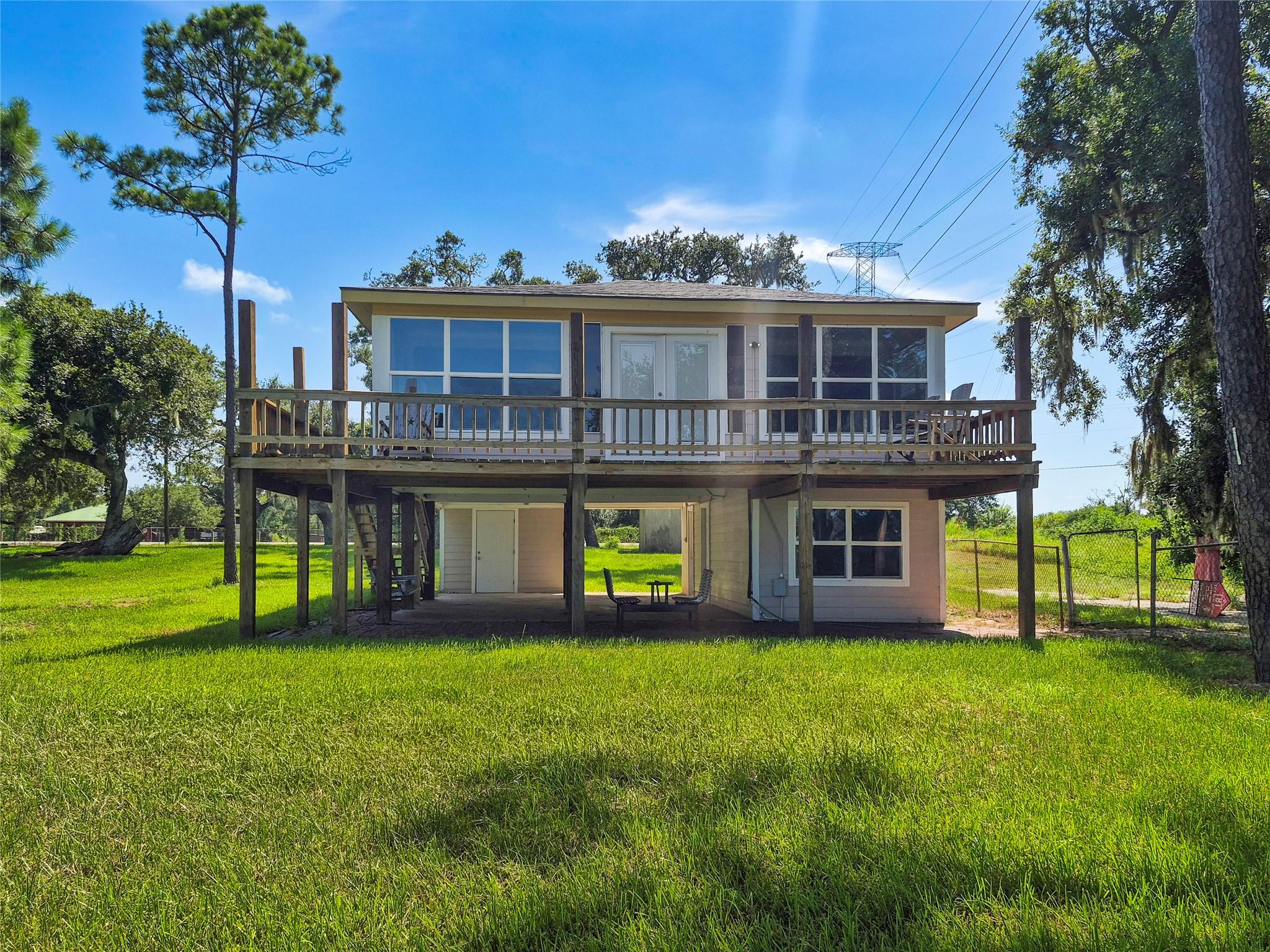 6358 County Road 659 — photo