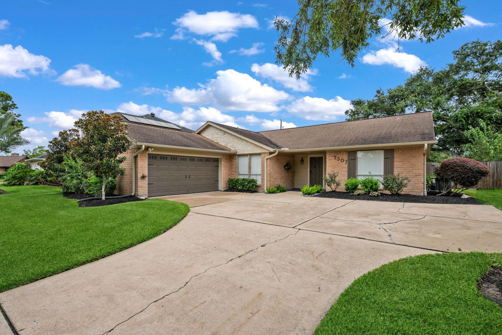 1307 Creek Hollow Drive — photo