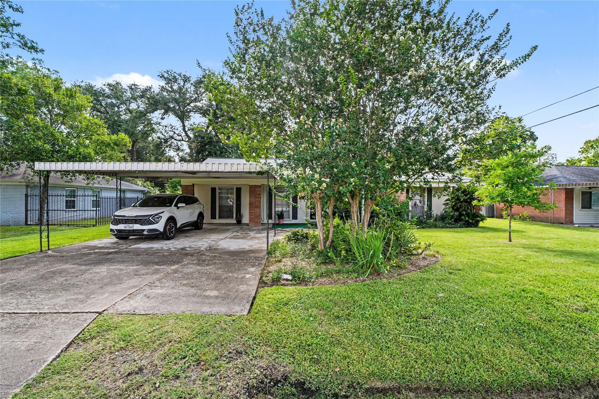 3706 Morningview Drive — photo