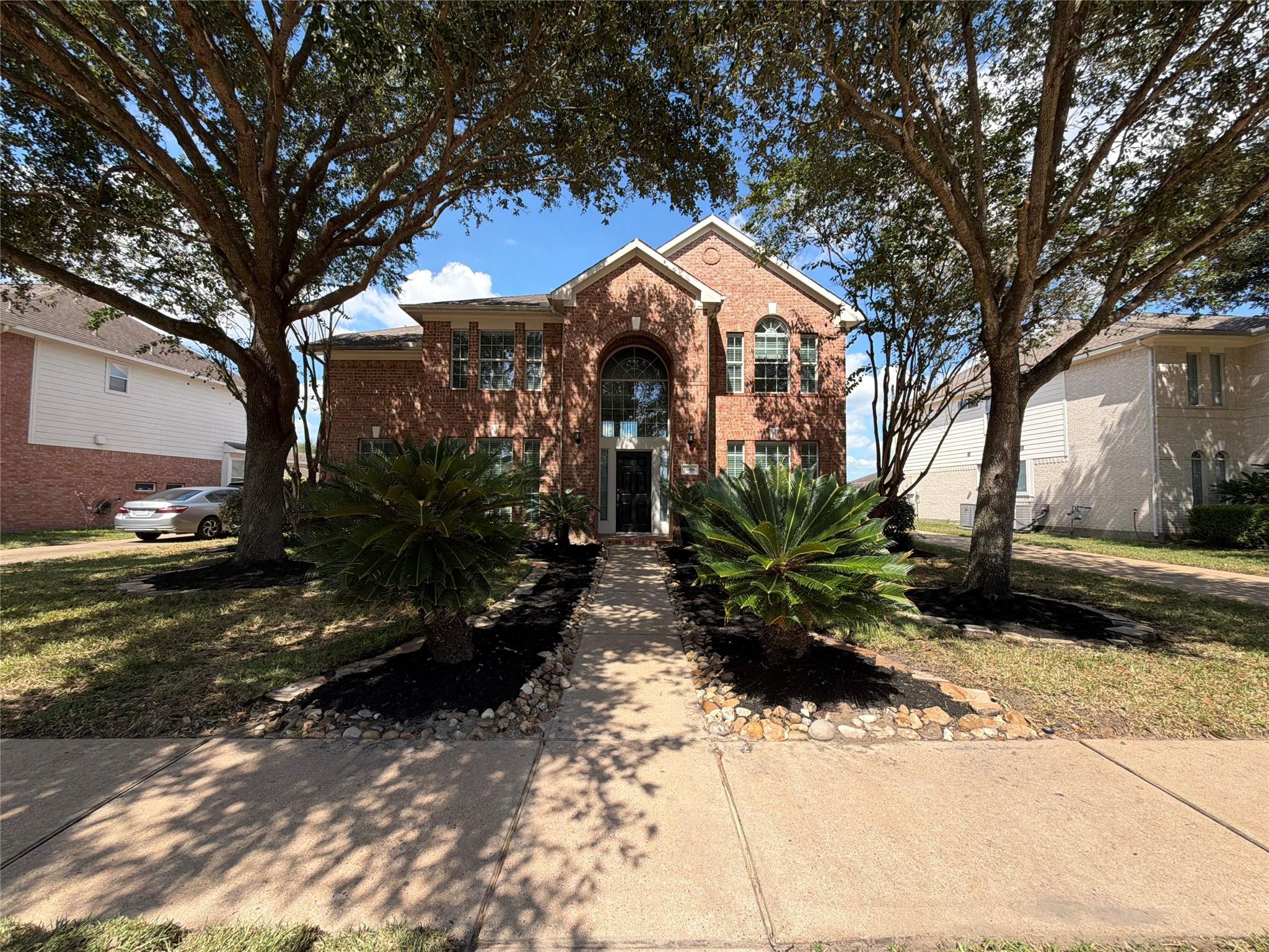18006 Oakfield Glen Lane — photo