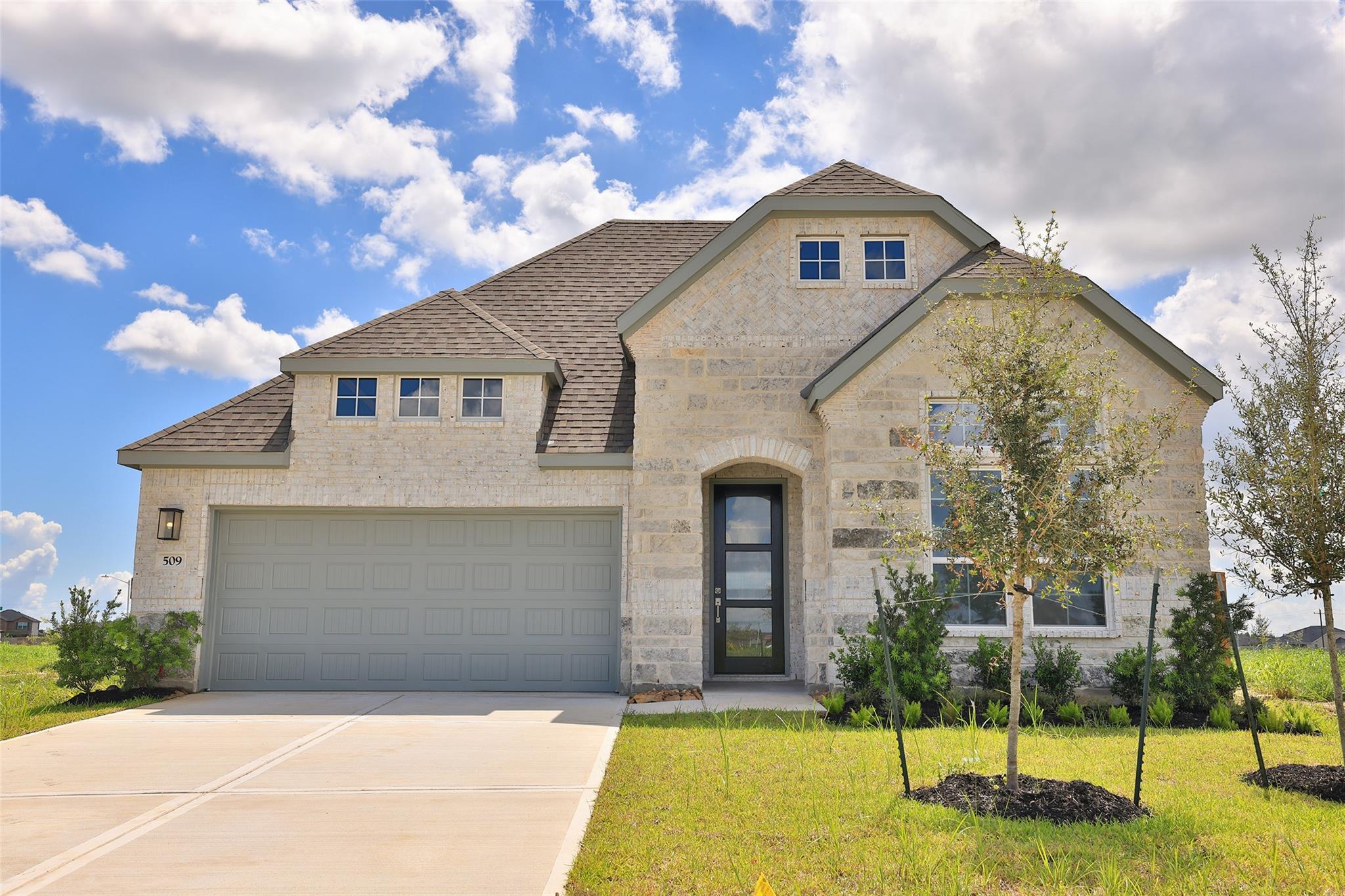 509 Sunset Court — photo