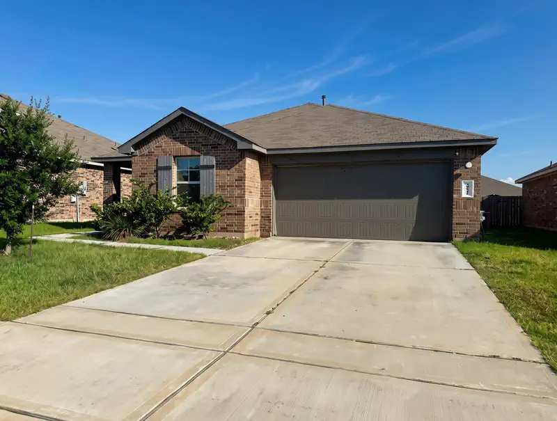 20811 Edmeston Way — photo