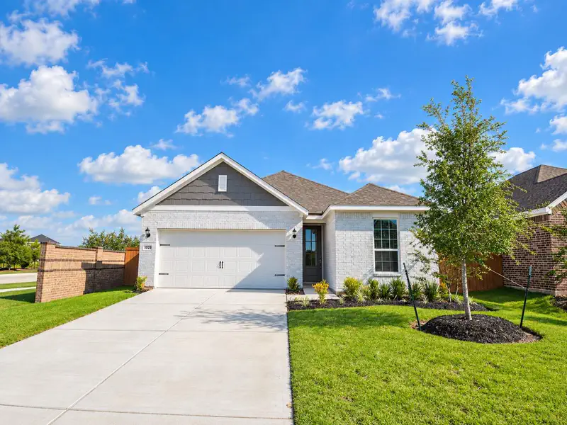 1023 Rosewood Trail — photo