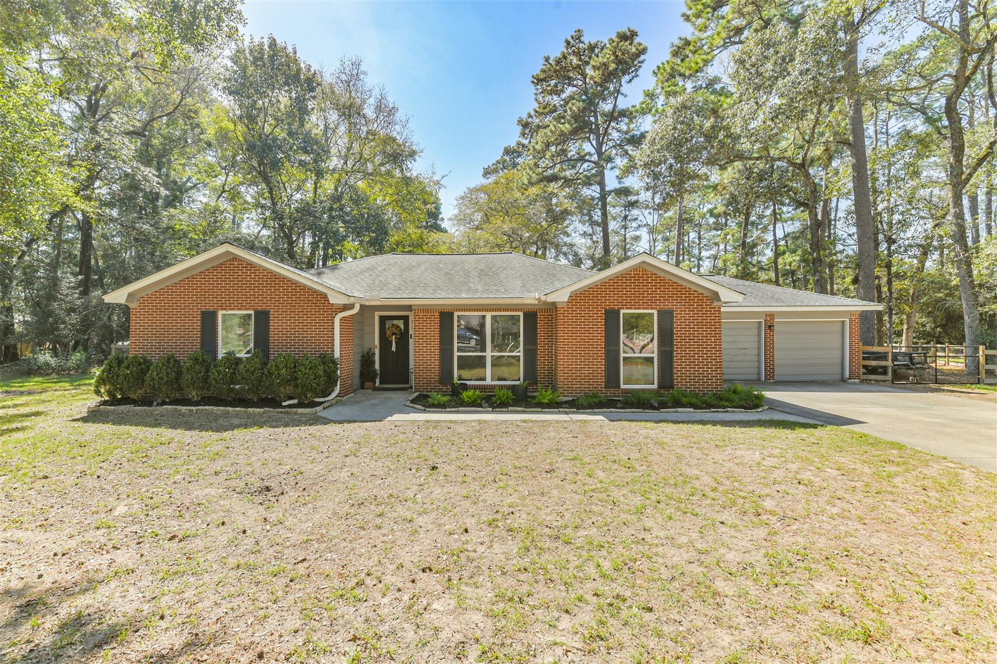 15256 Conroe Drive — photo