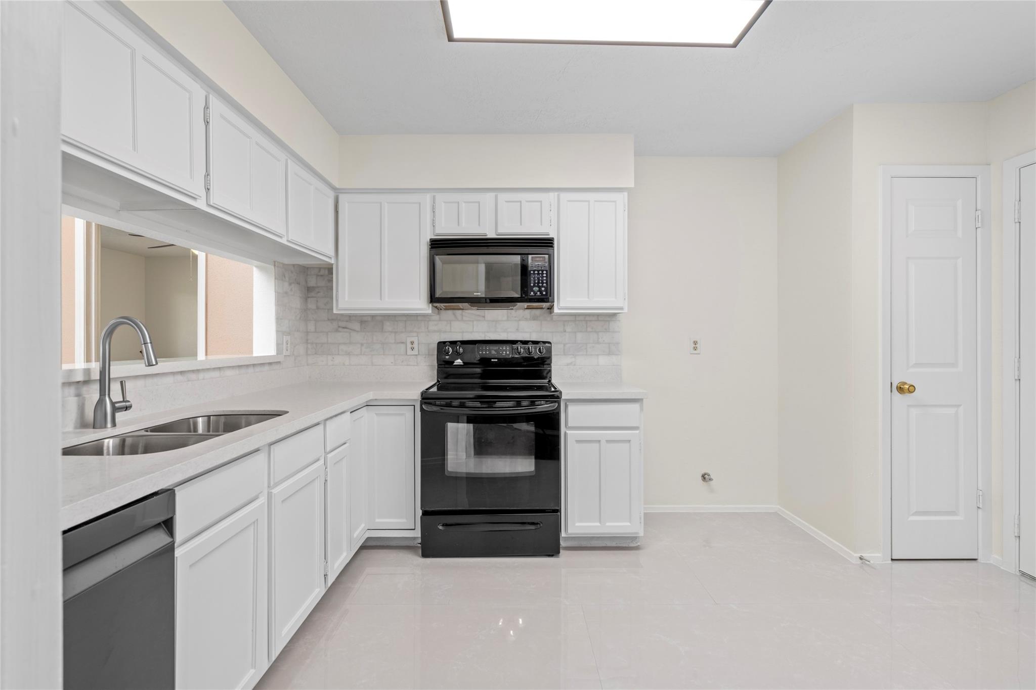 4715 Roserock Lane, Spring, TX 77388 — photo 3