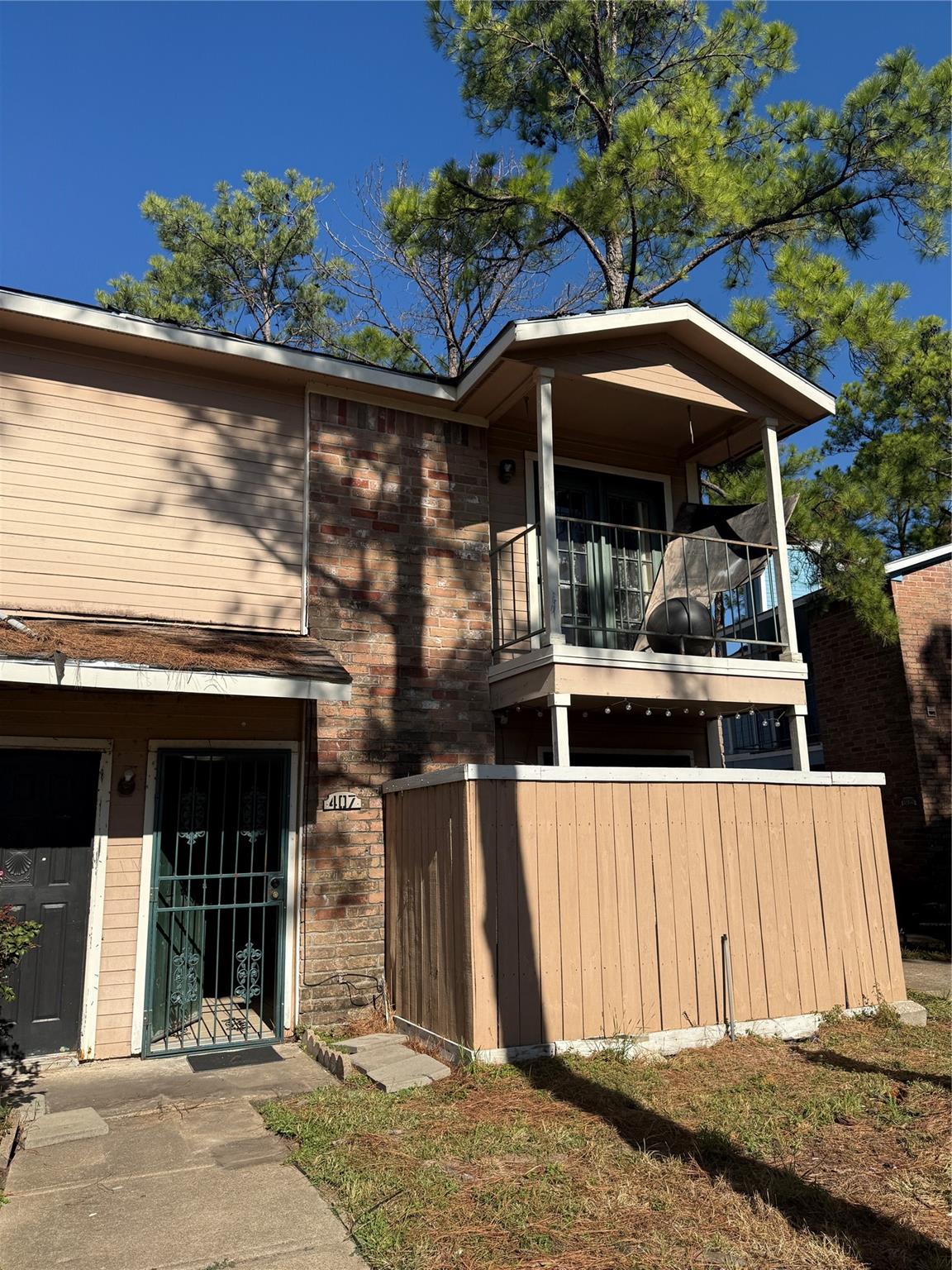 7402 Alabonson Road #407 — photo