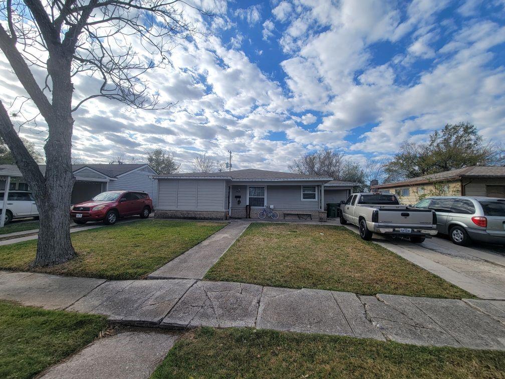 7326 Thurow Street — photo