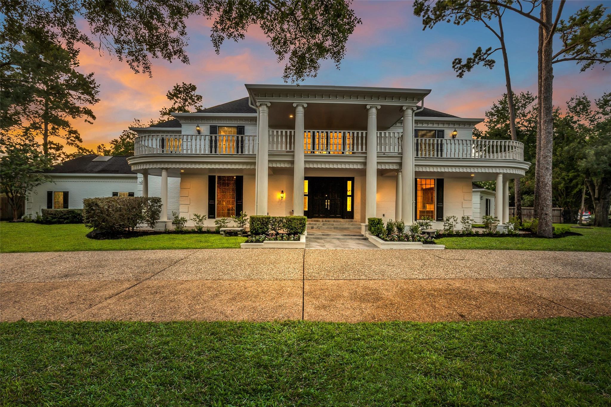 11302 Bassdale Drive — photo