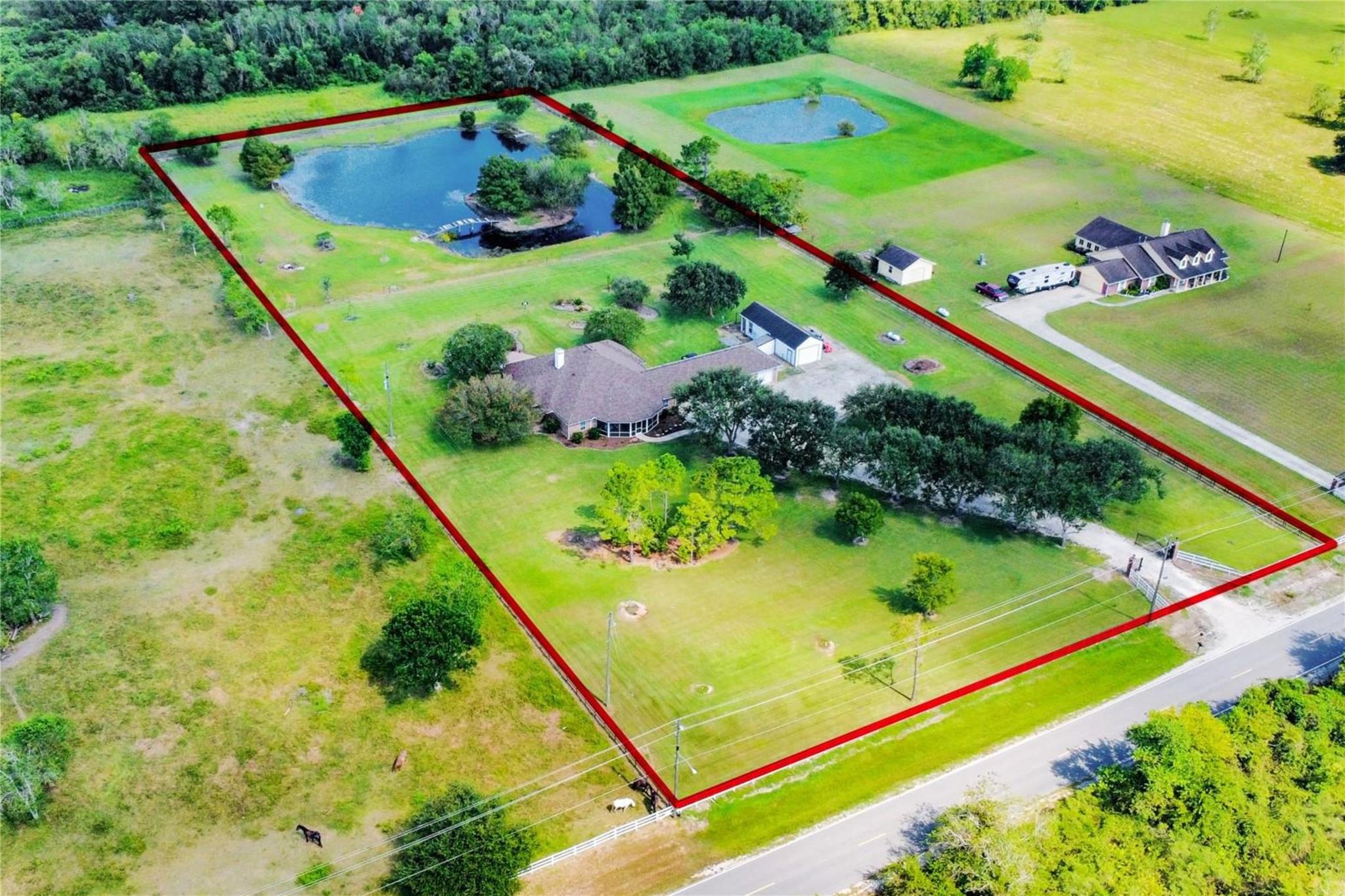 7511 County Road 511, Rosharon, TX 77583