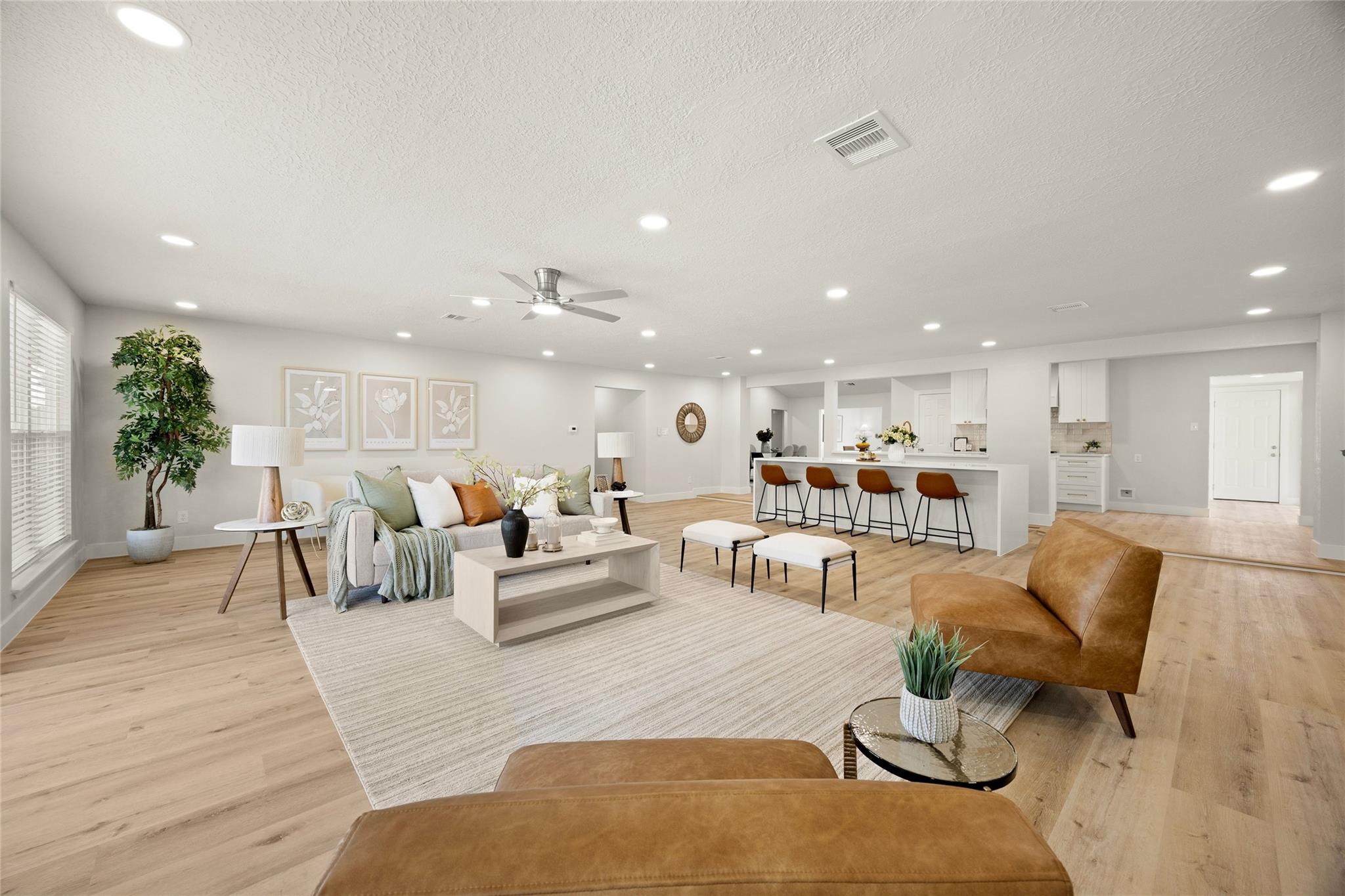 6034 Willowbend Boulevard — photo