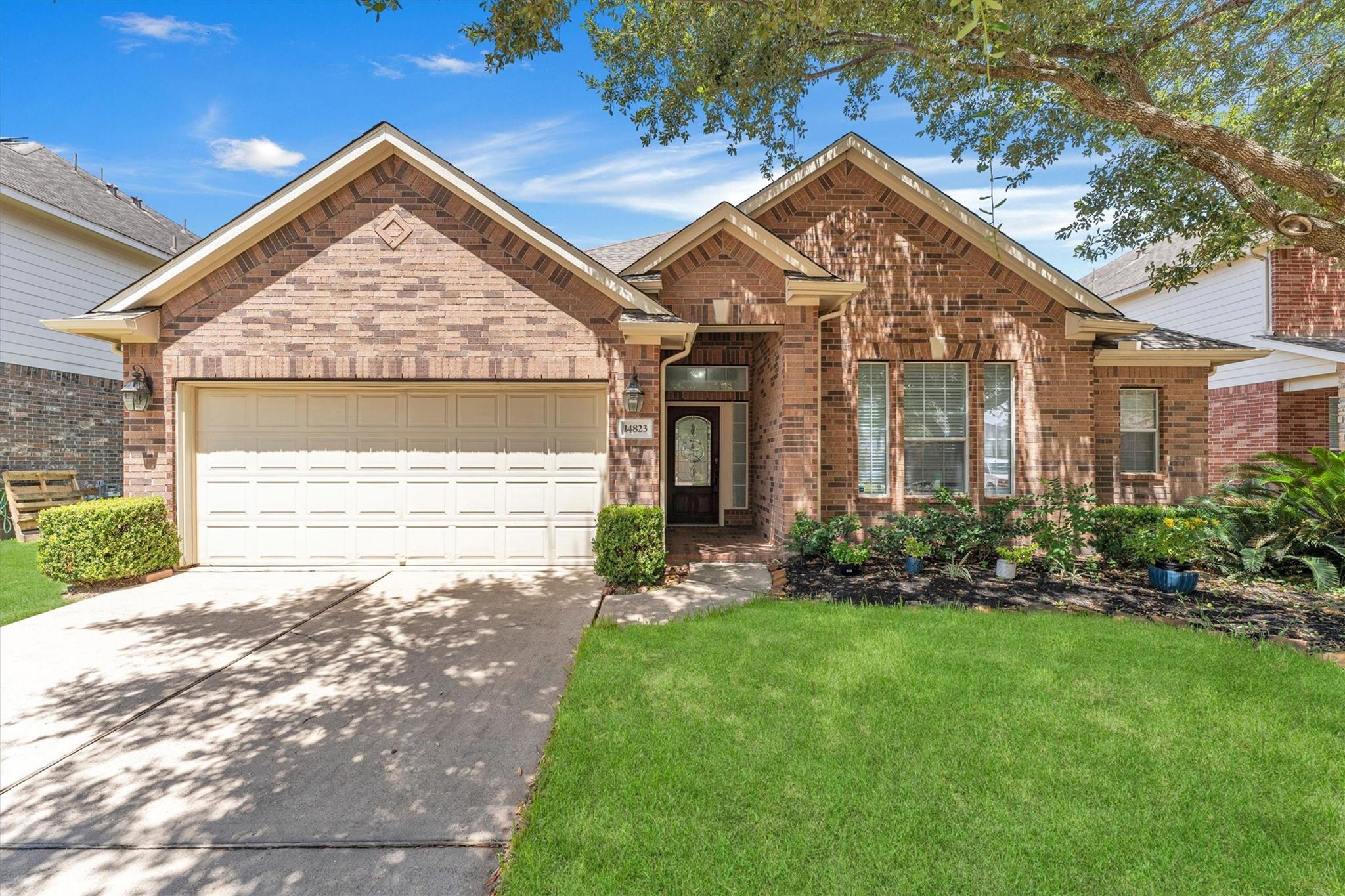 14823 Yellow Begonia Drive — photo