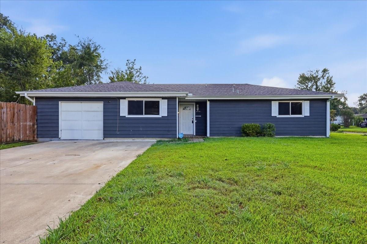 3890 Bristol Drive — photo