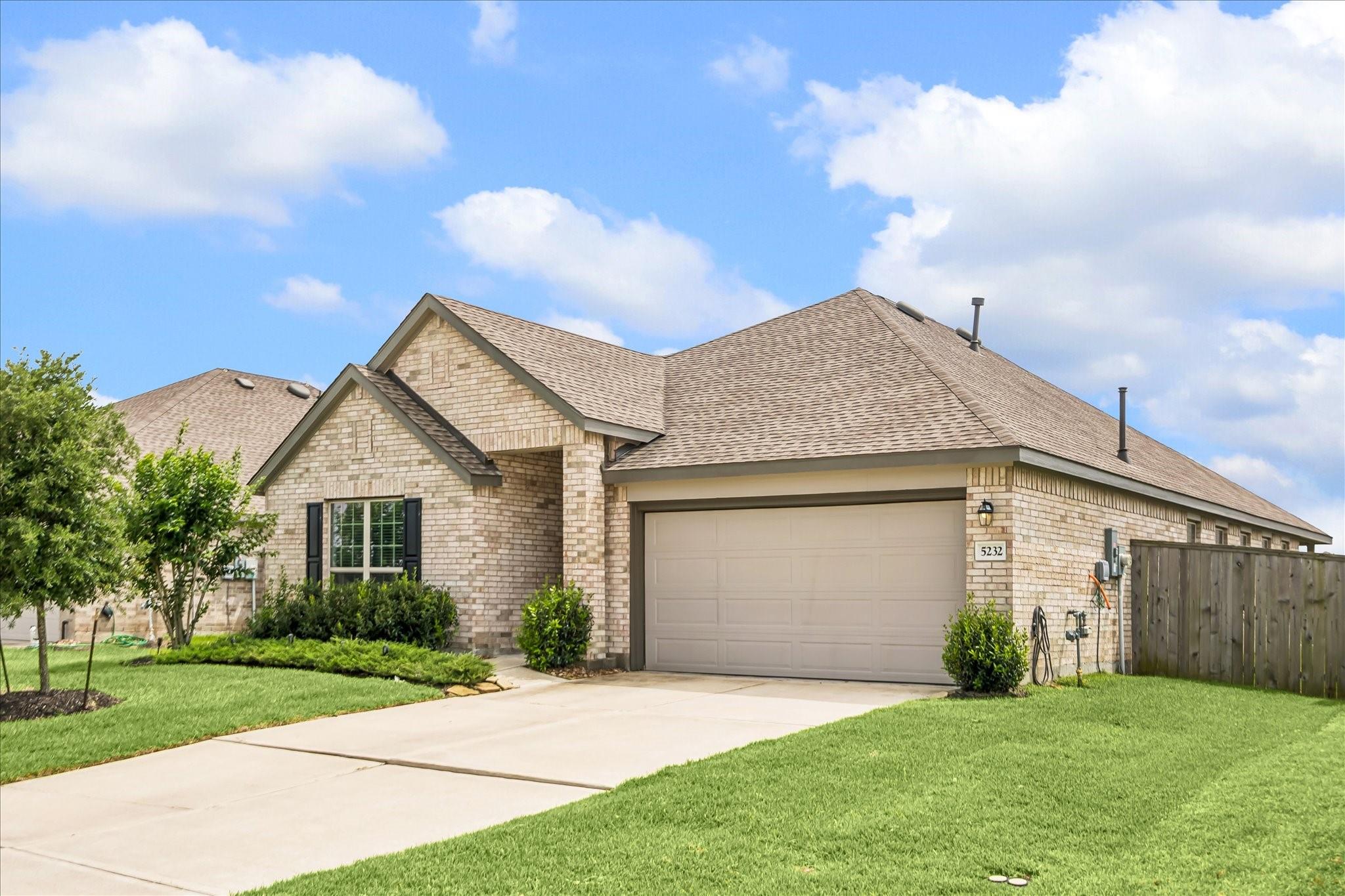 5232 Pine Pass Drive — photo
