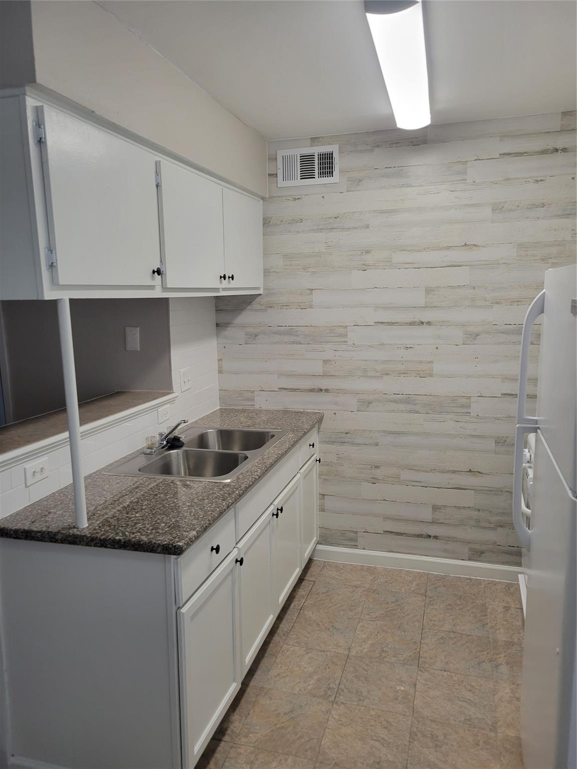 2922 Randolph Road #4 — photo