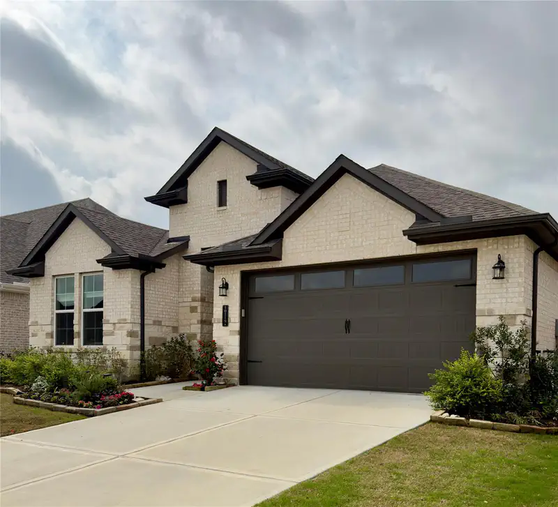 10119 Lehman Drive — photo