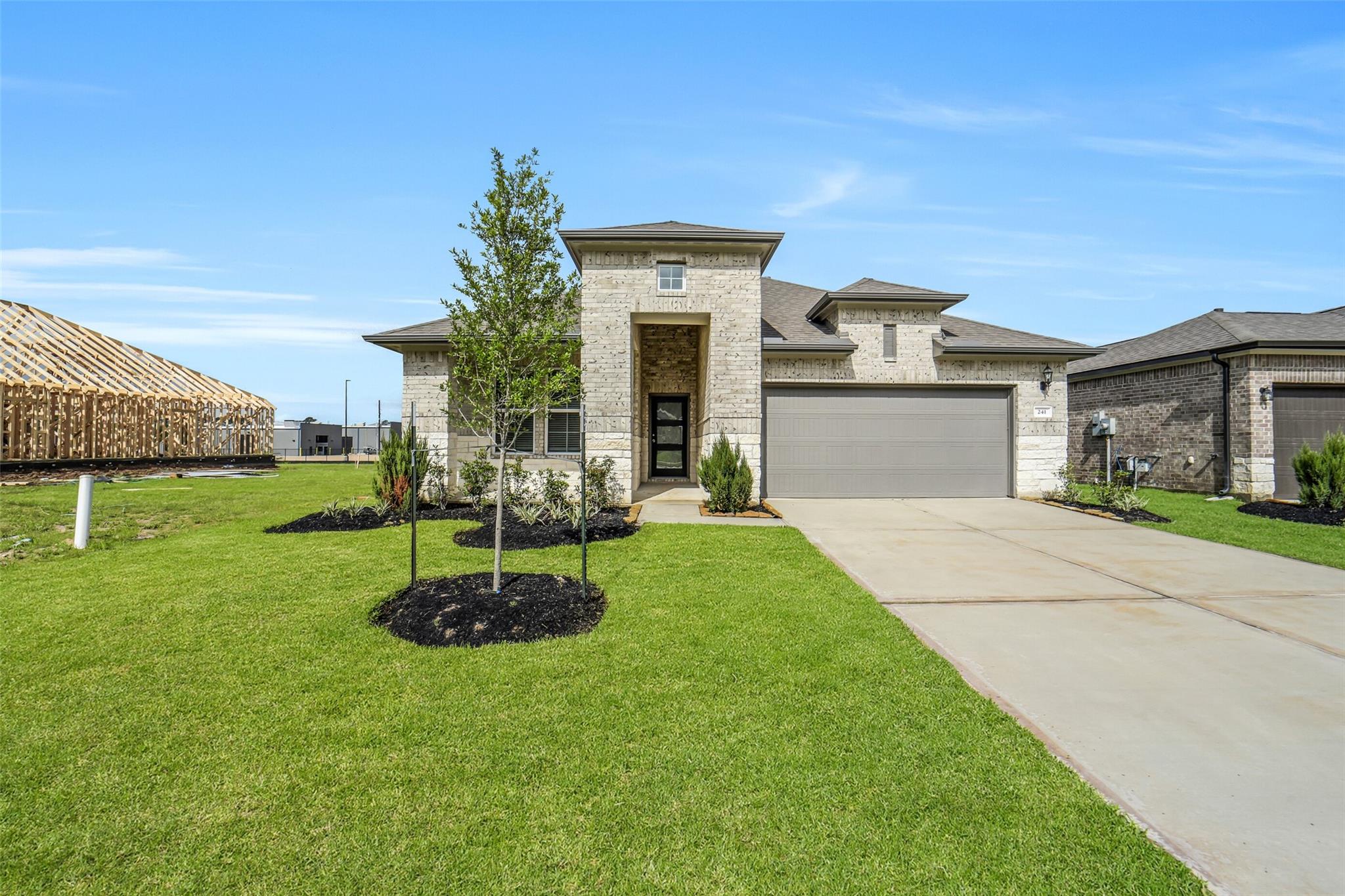 241 Harlingen Drive — photo