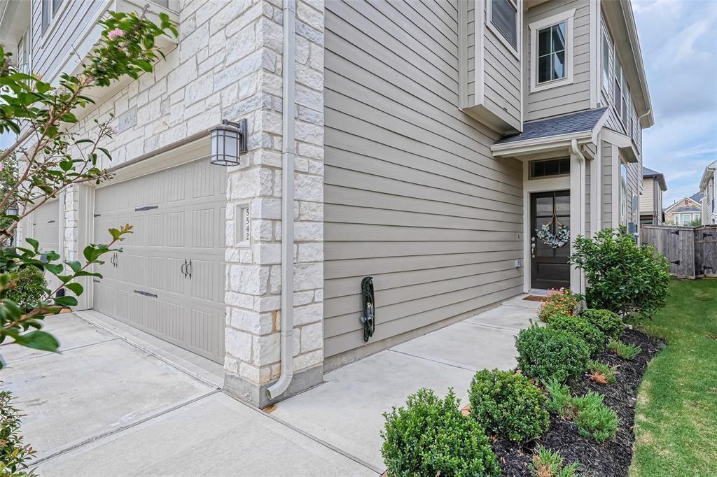 5542 Sallow Bay Lane — photo