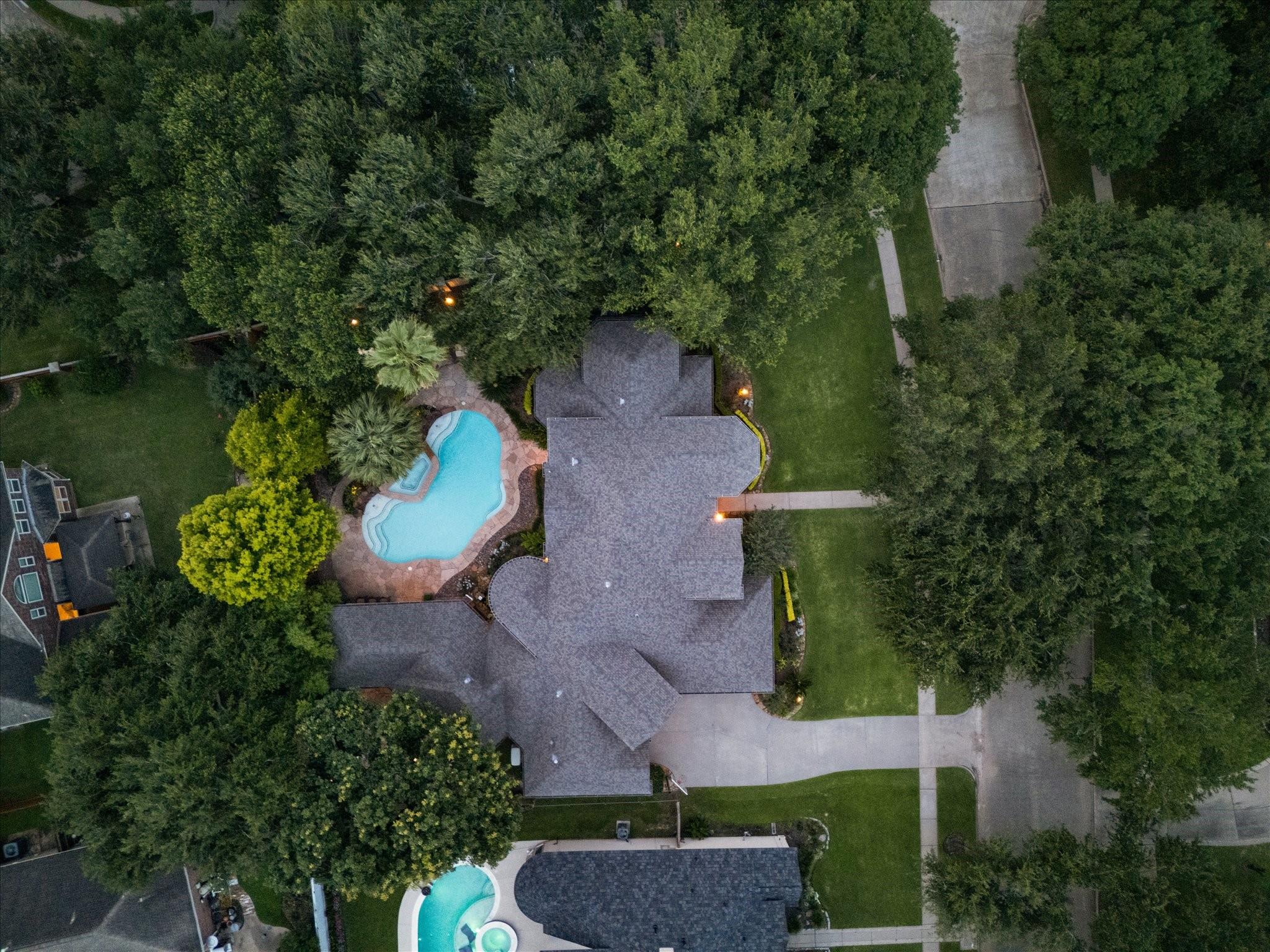 624 Lakeshore Drive — photo