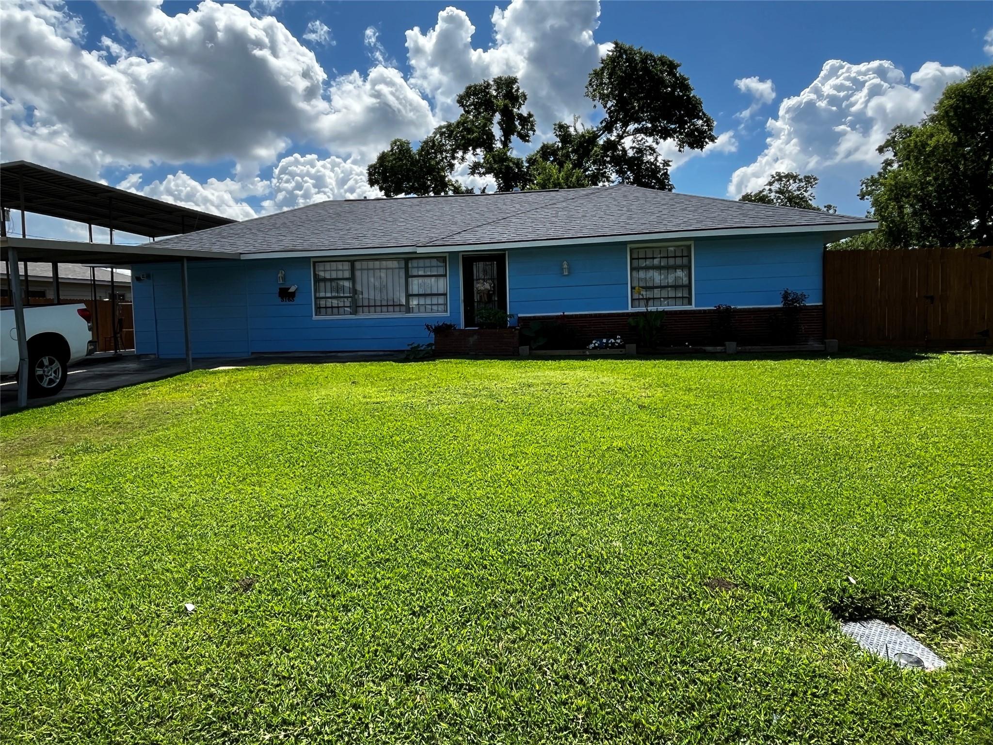 3163 Roe Drive — photo