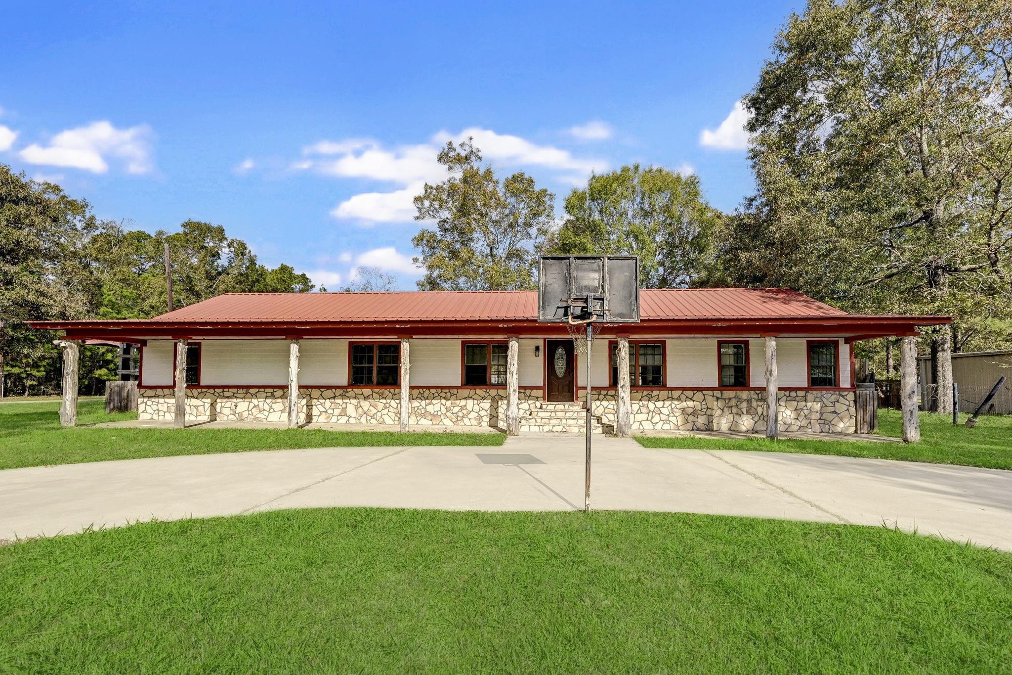 858 Big Hawg Dr — photo