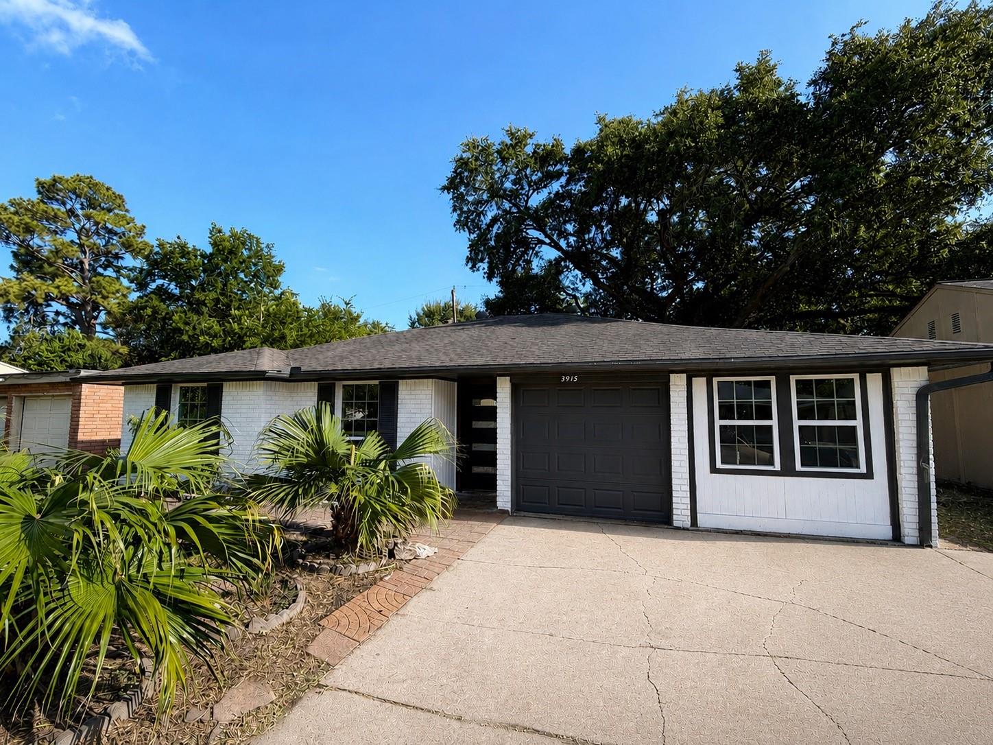 3915 Heatherbrook Drive — photo