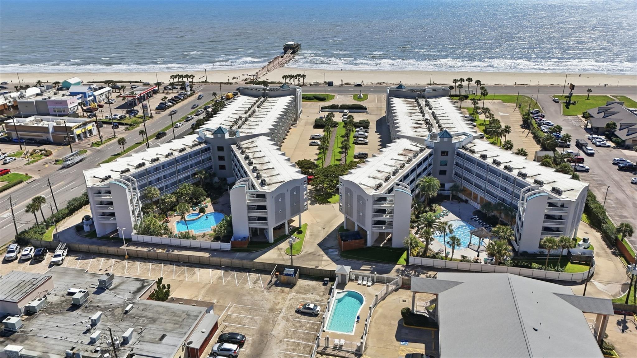 6102 Seawall Boulevard #166 — photo