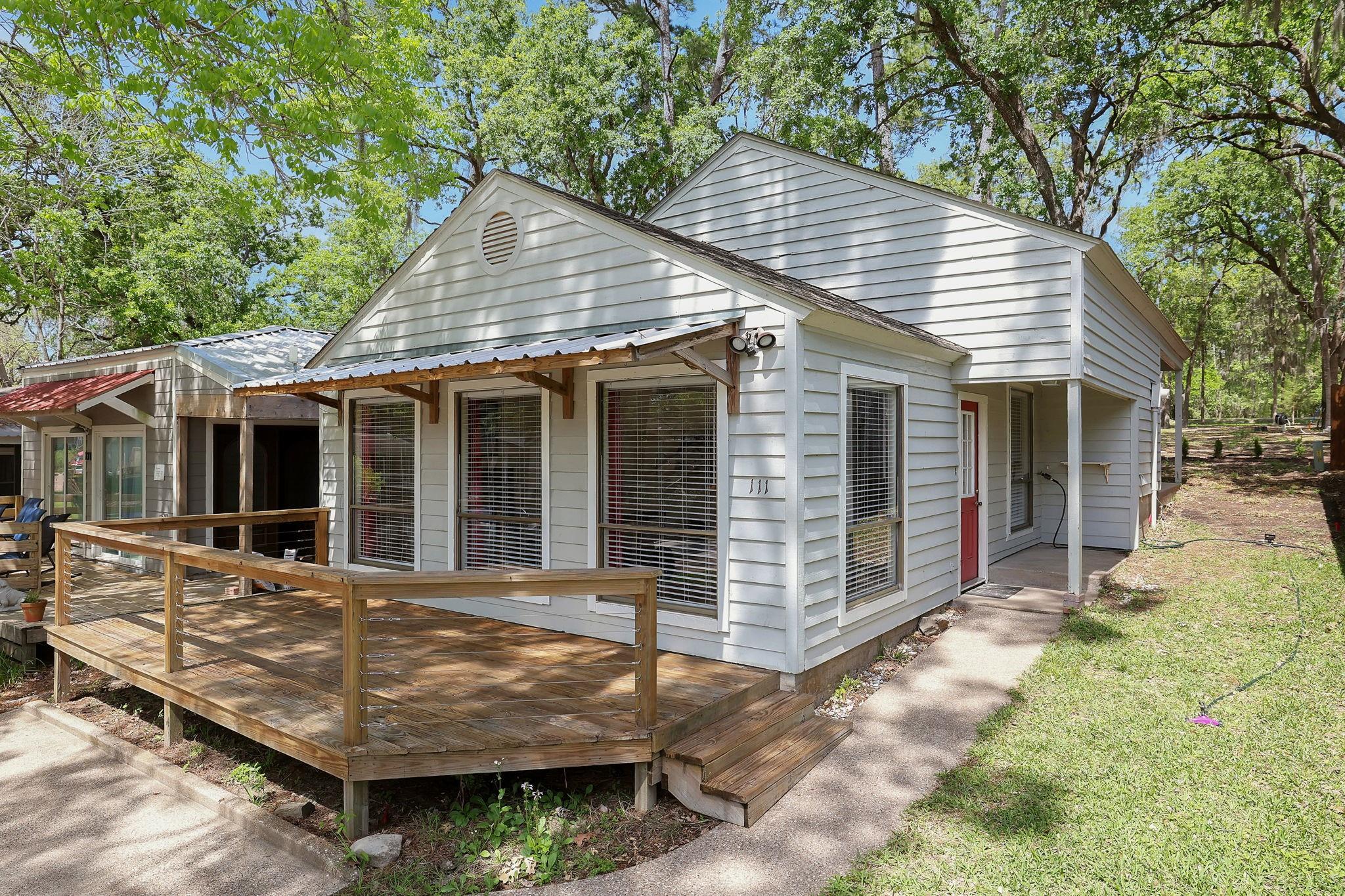 111 Harbour Row Drive — photo