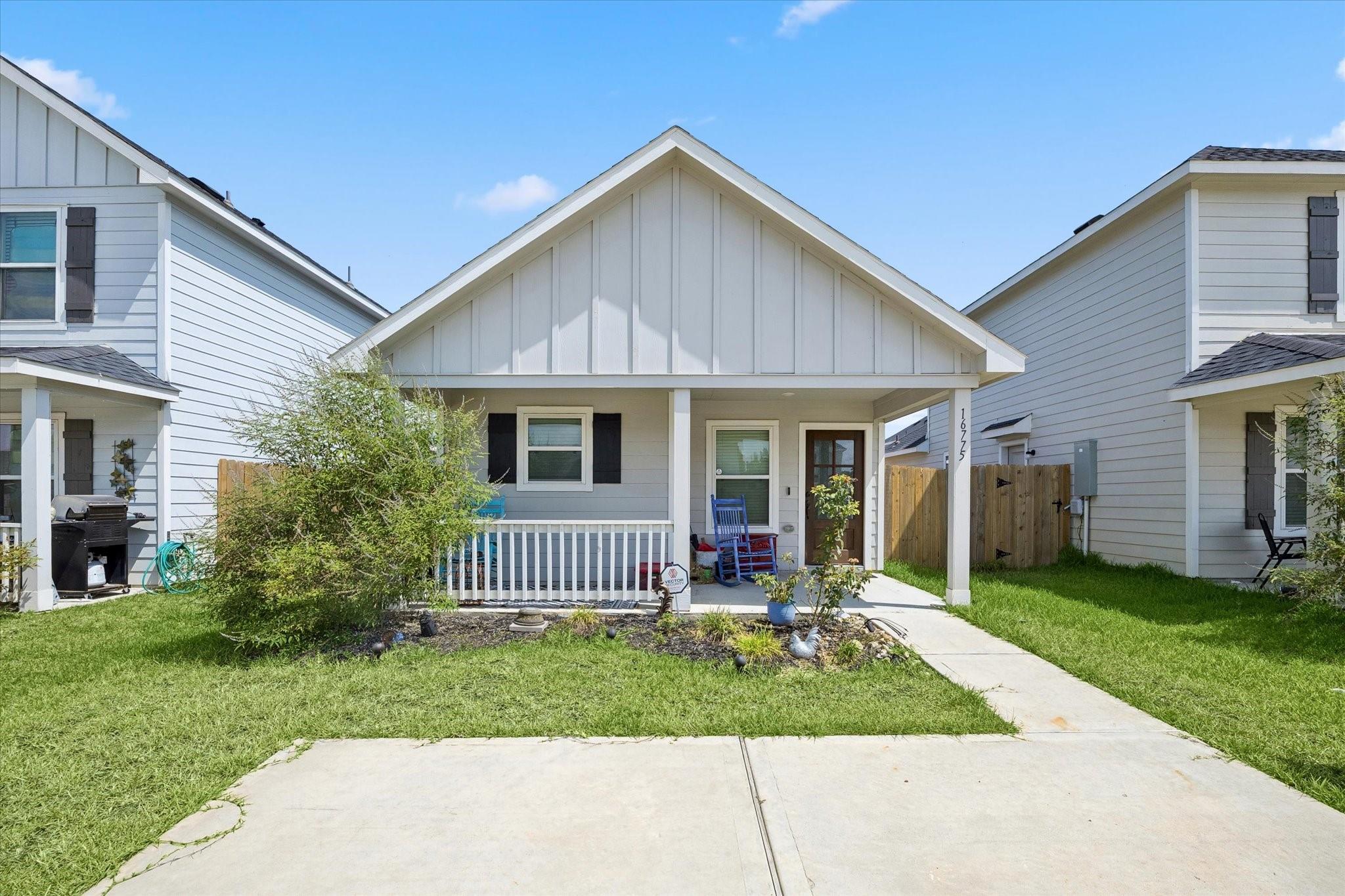 16775 N Marie Village Drive — photo