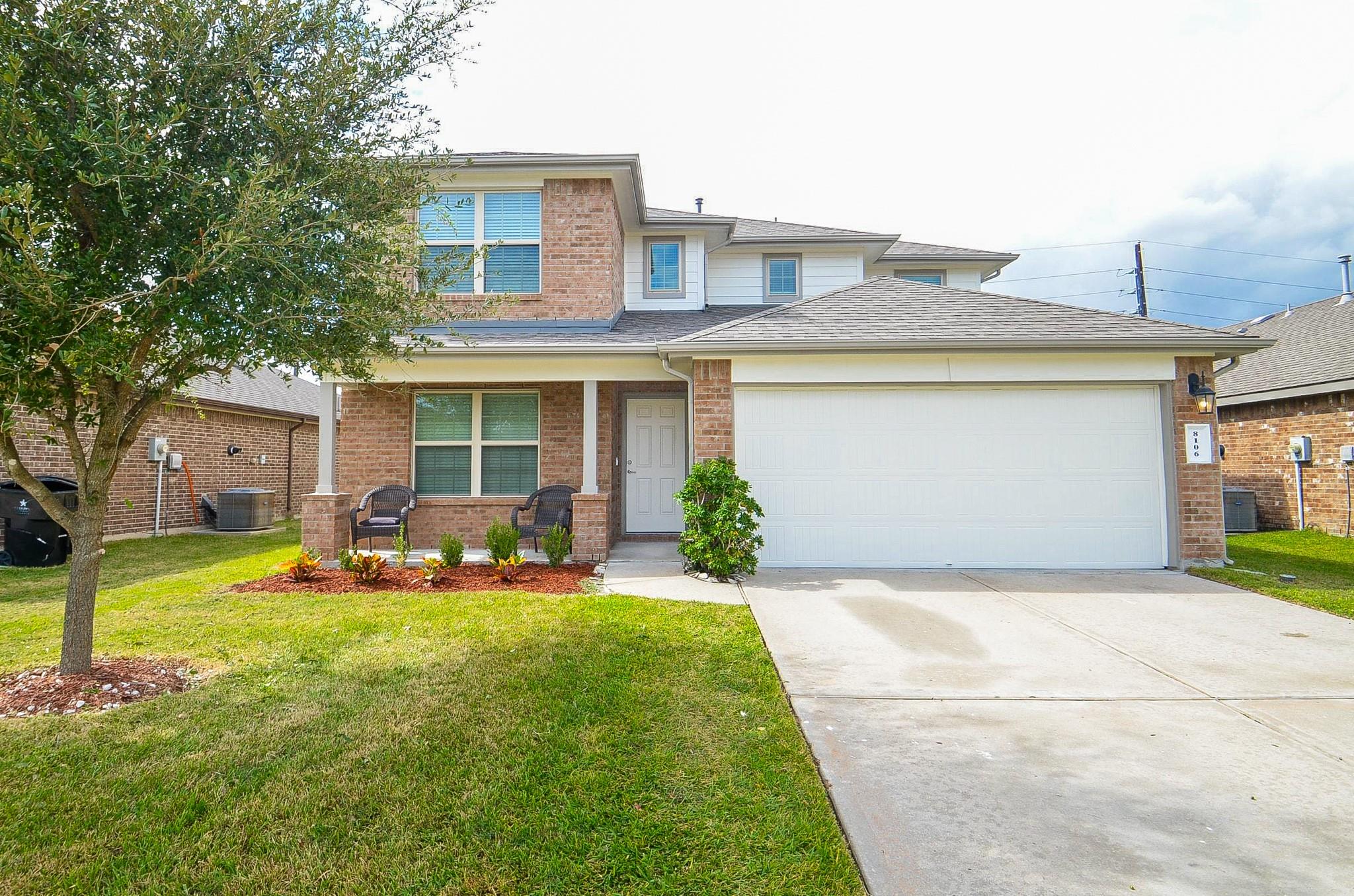 8106 Oakleaf Meadow Court — photo