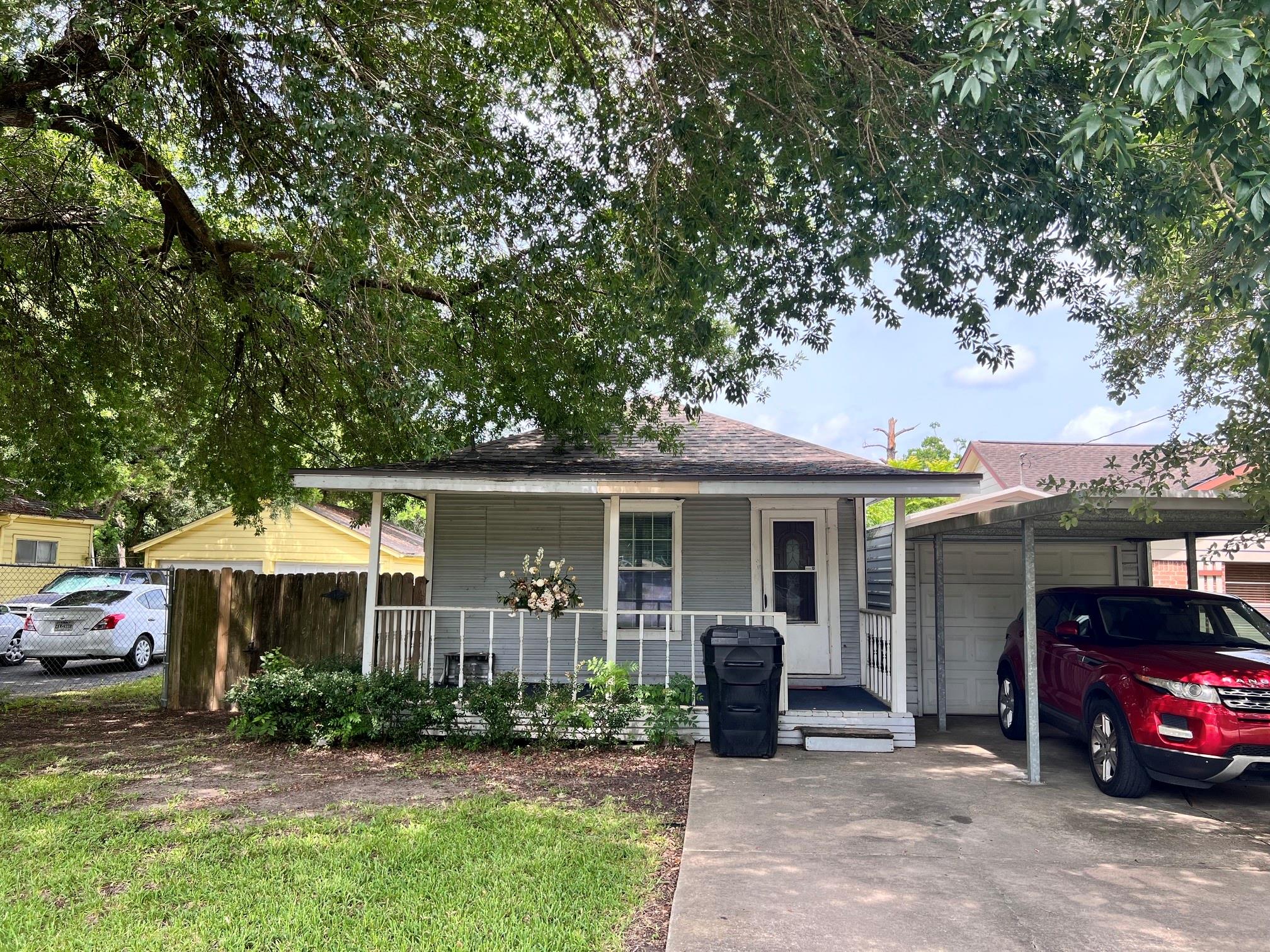 14120 Almeda School Road — photo