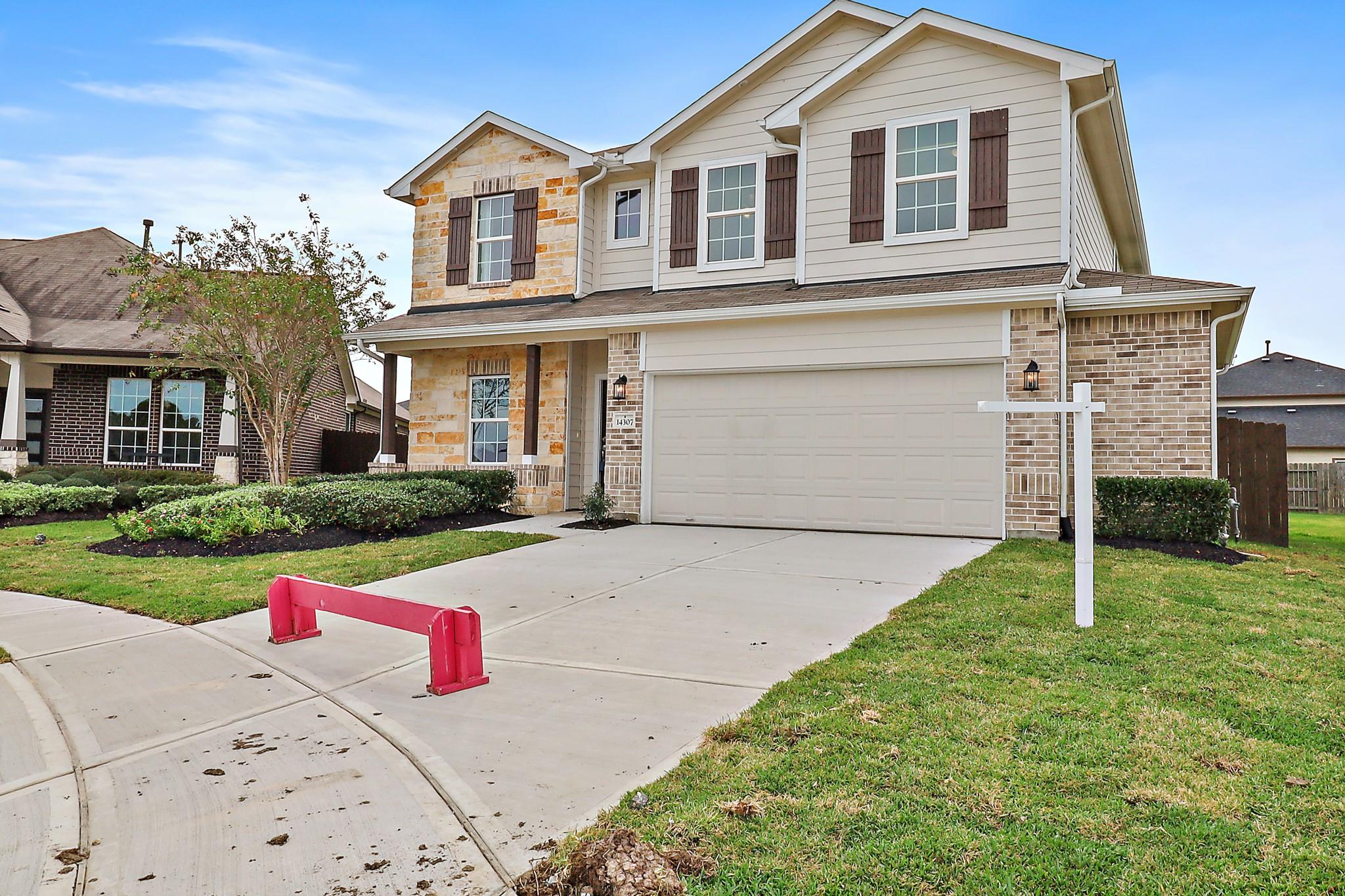 14307 Pecan Maple Drive — photo