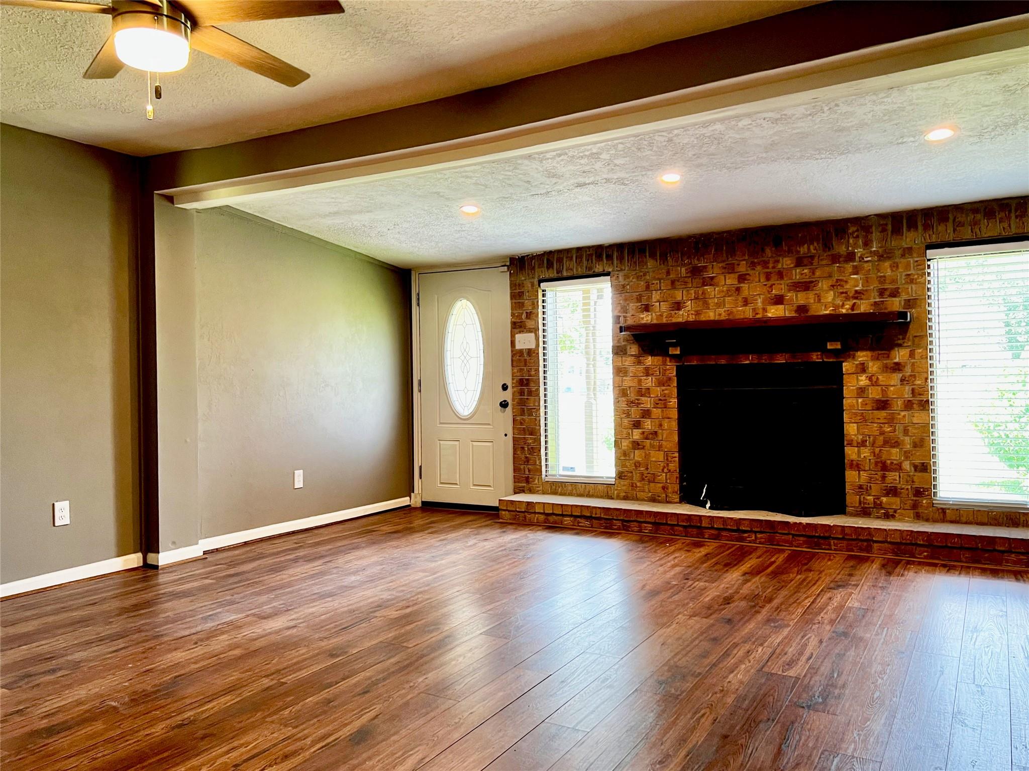 3022 Goodson Loop, Pinehurst, TX 77362 — photo 2