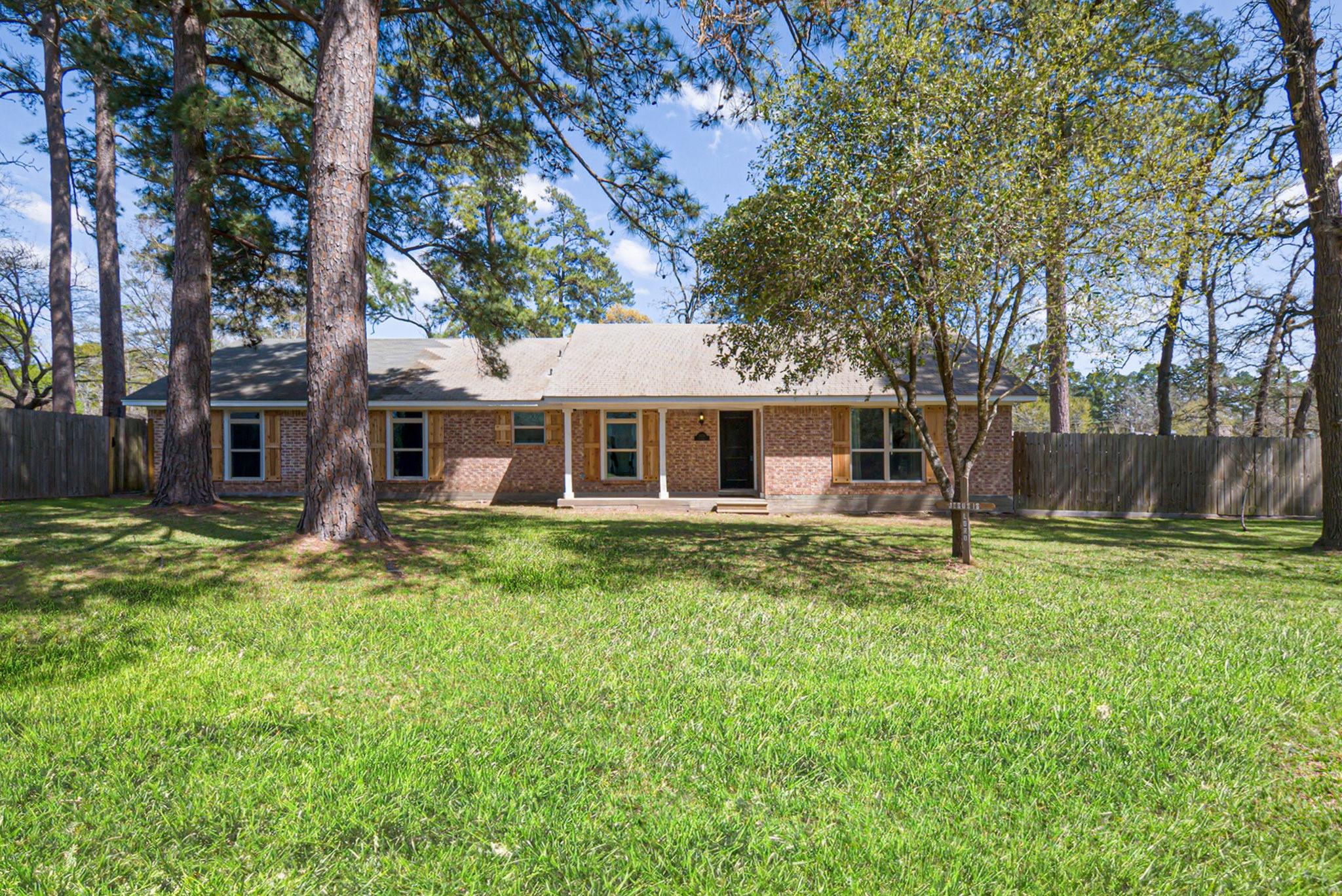 19331 E Lakeshore Drive — photo
