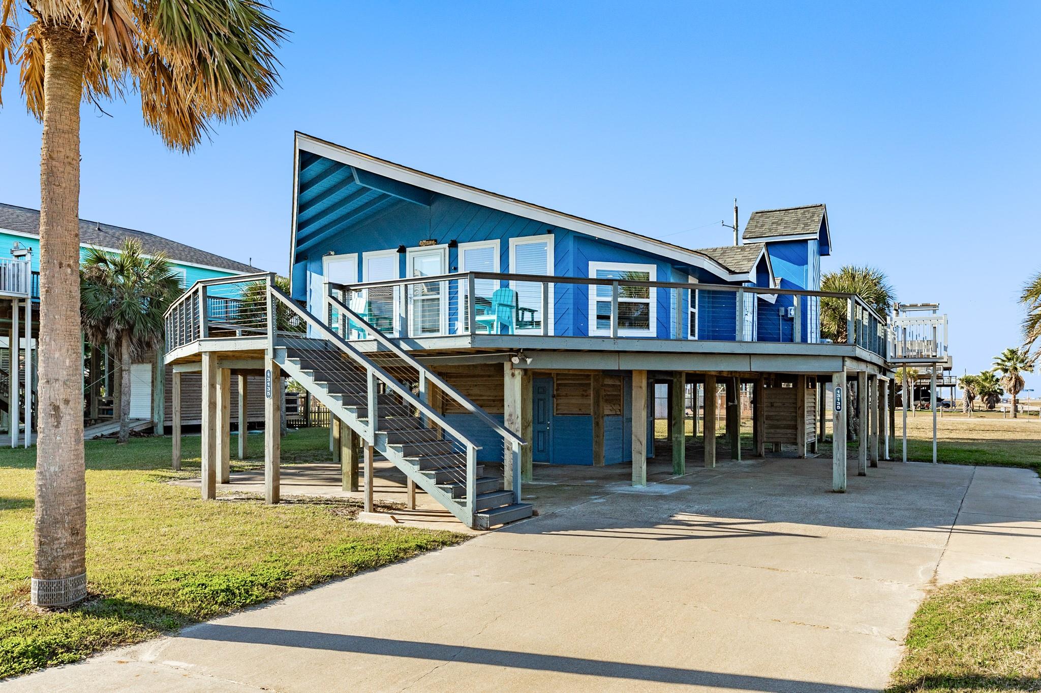 13135 Gulf Beach Drive — photo