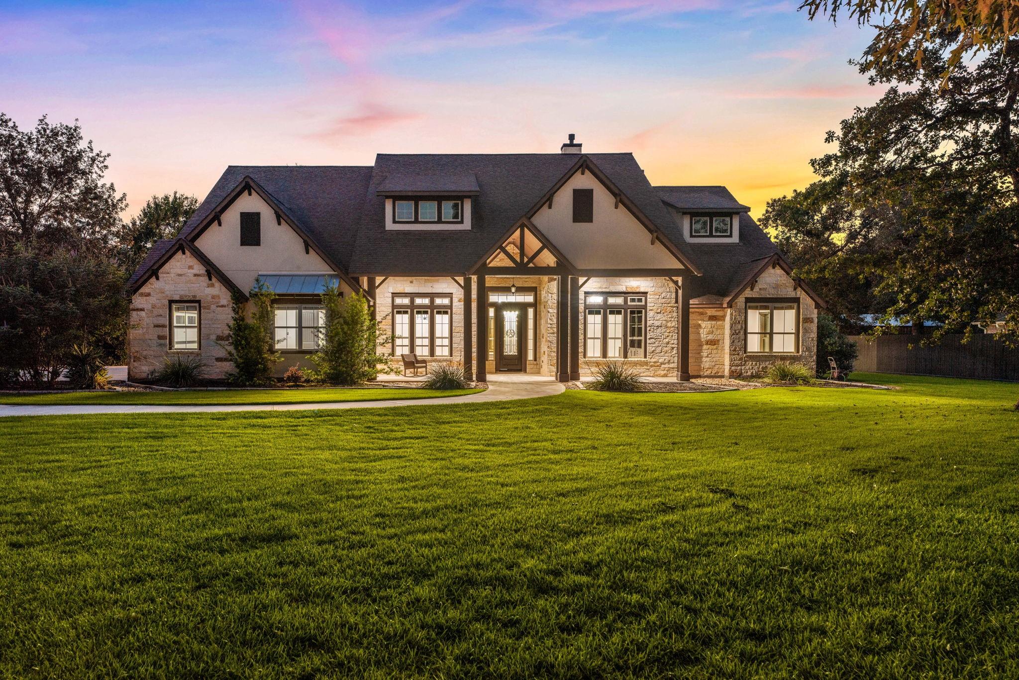 8989 Stone Oak Drive — photo