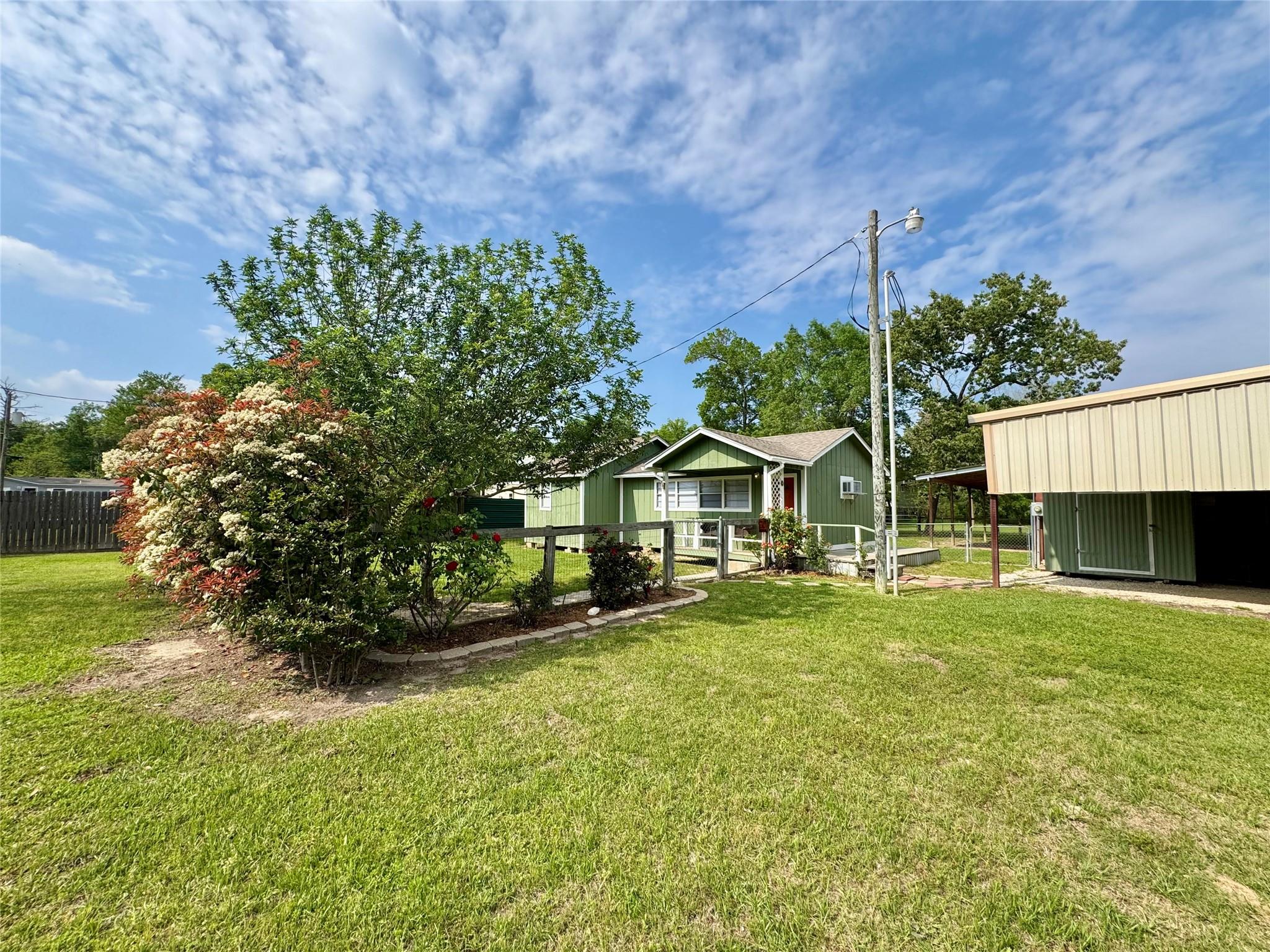 3387 FM 3277 — photo