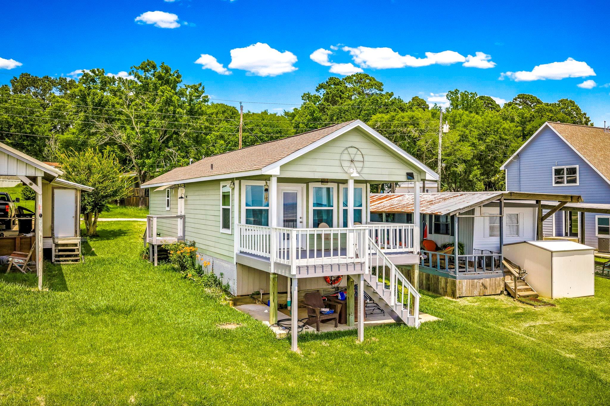 133 Panther, Onalaska, TX 77360 — photo 2