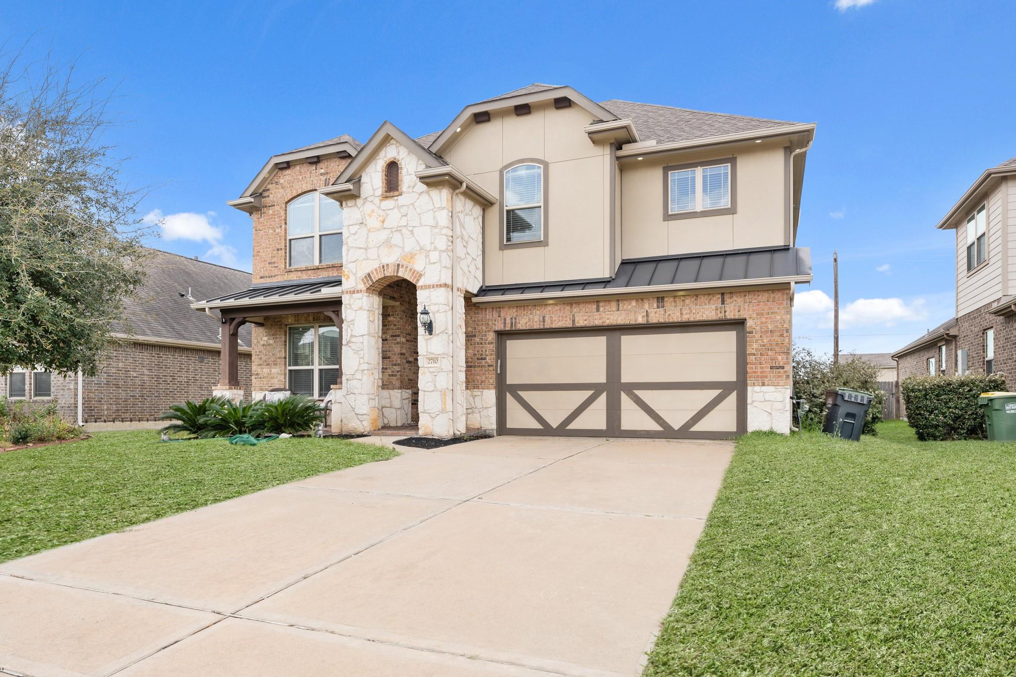 2710 Park Crossing — photo