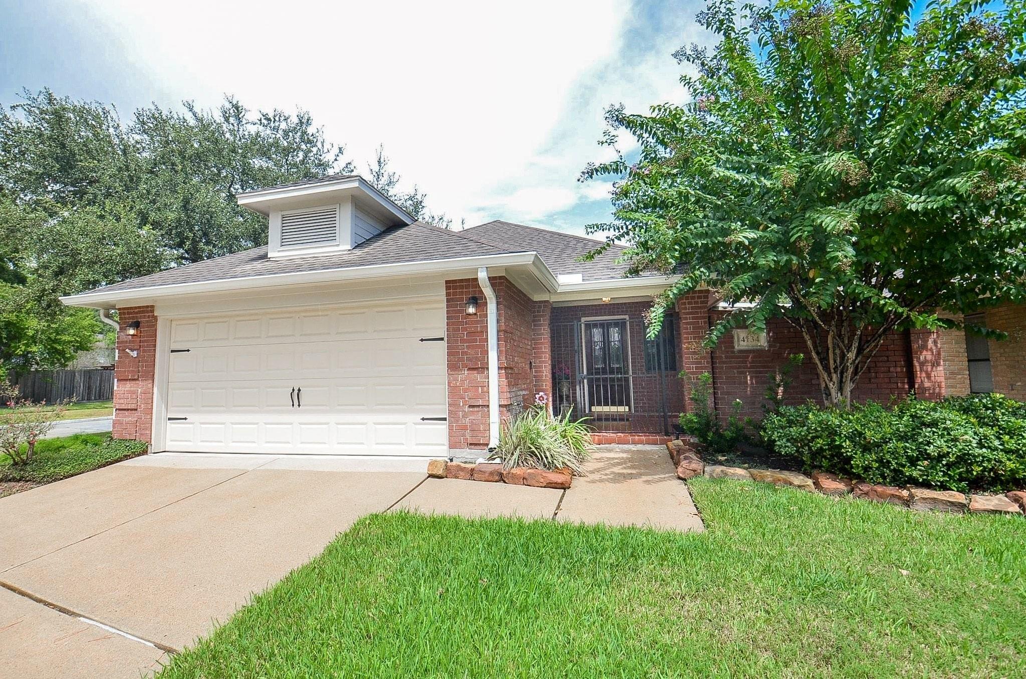 4134 Deerfield Village Drive — photo