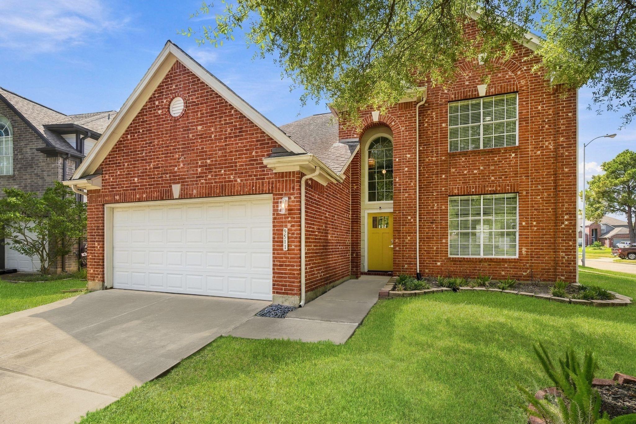 9511 Goldenglade Circle — photo