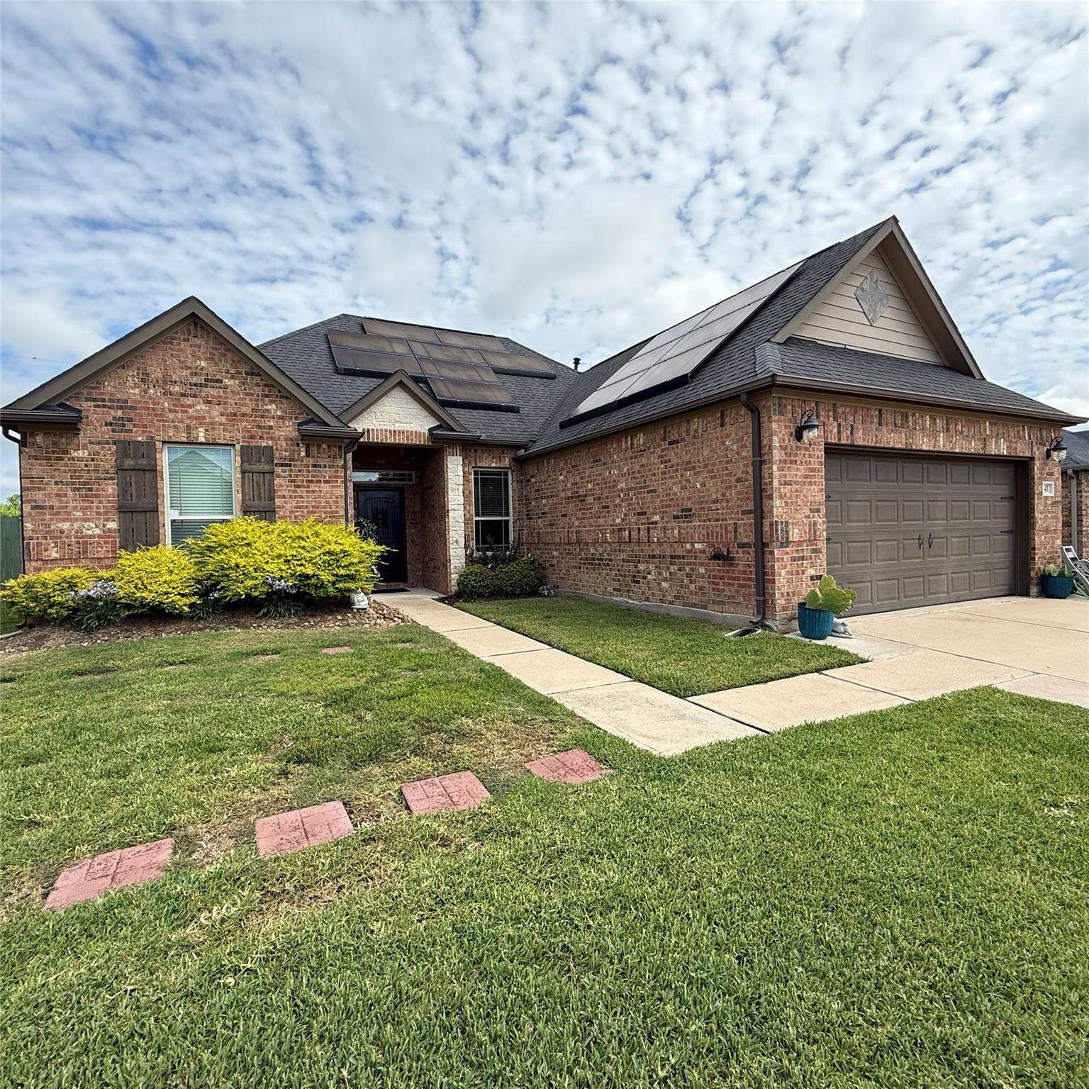 141 Majestic Oak Circle — photo