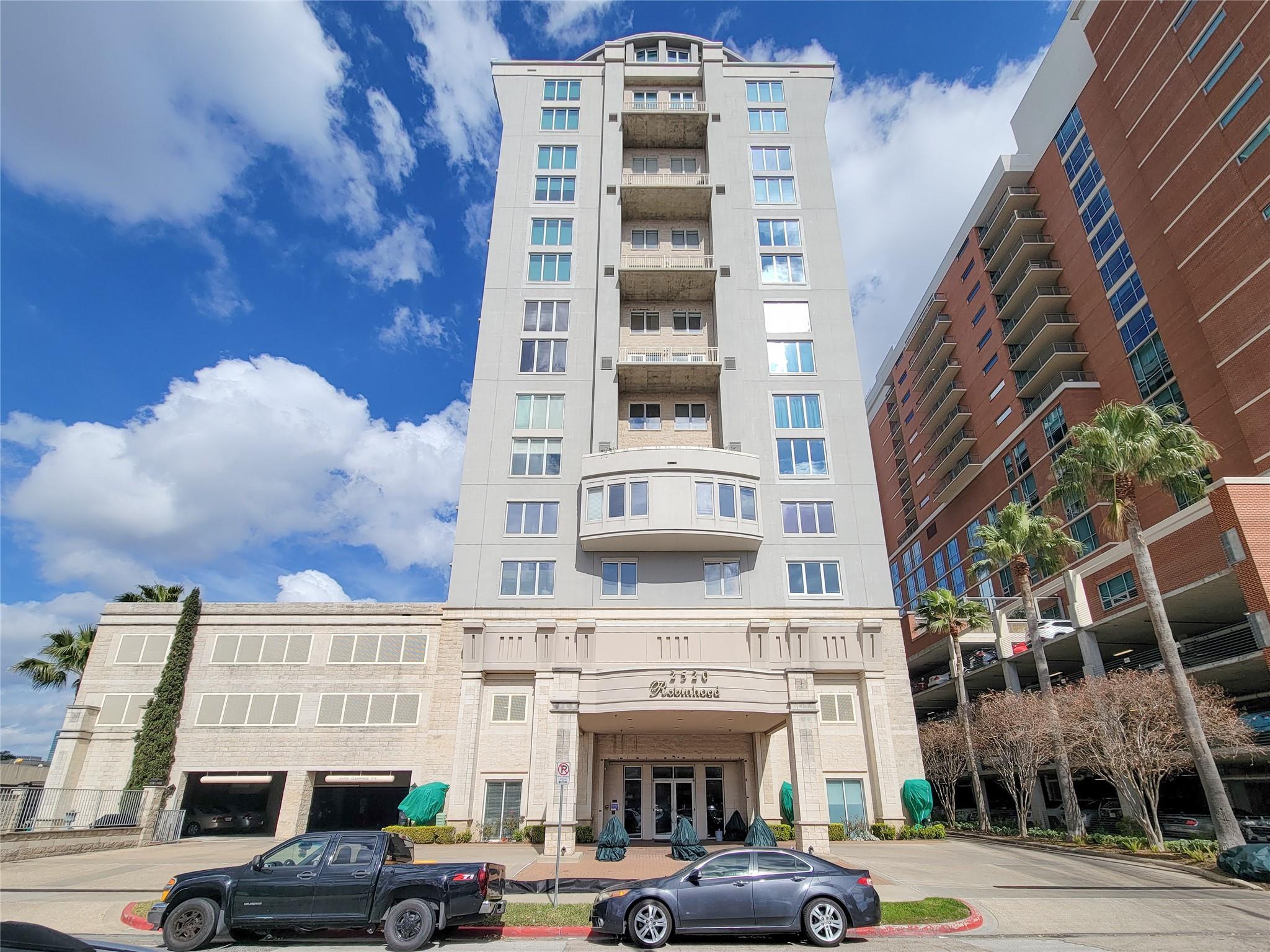 2520 Robinhood #800 — photo