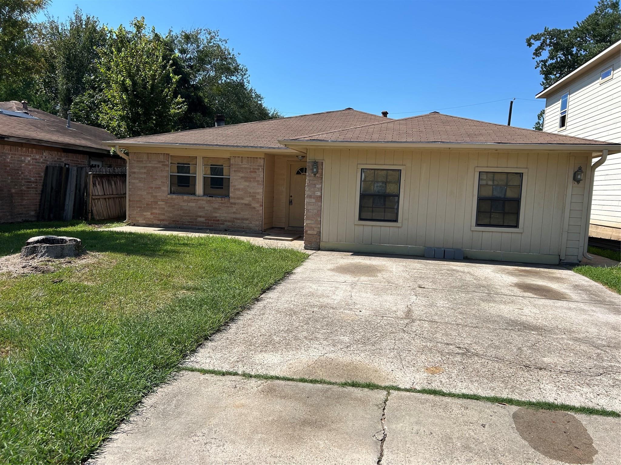 510 S Blackwell Street — photo