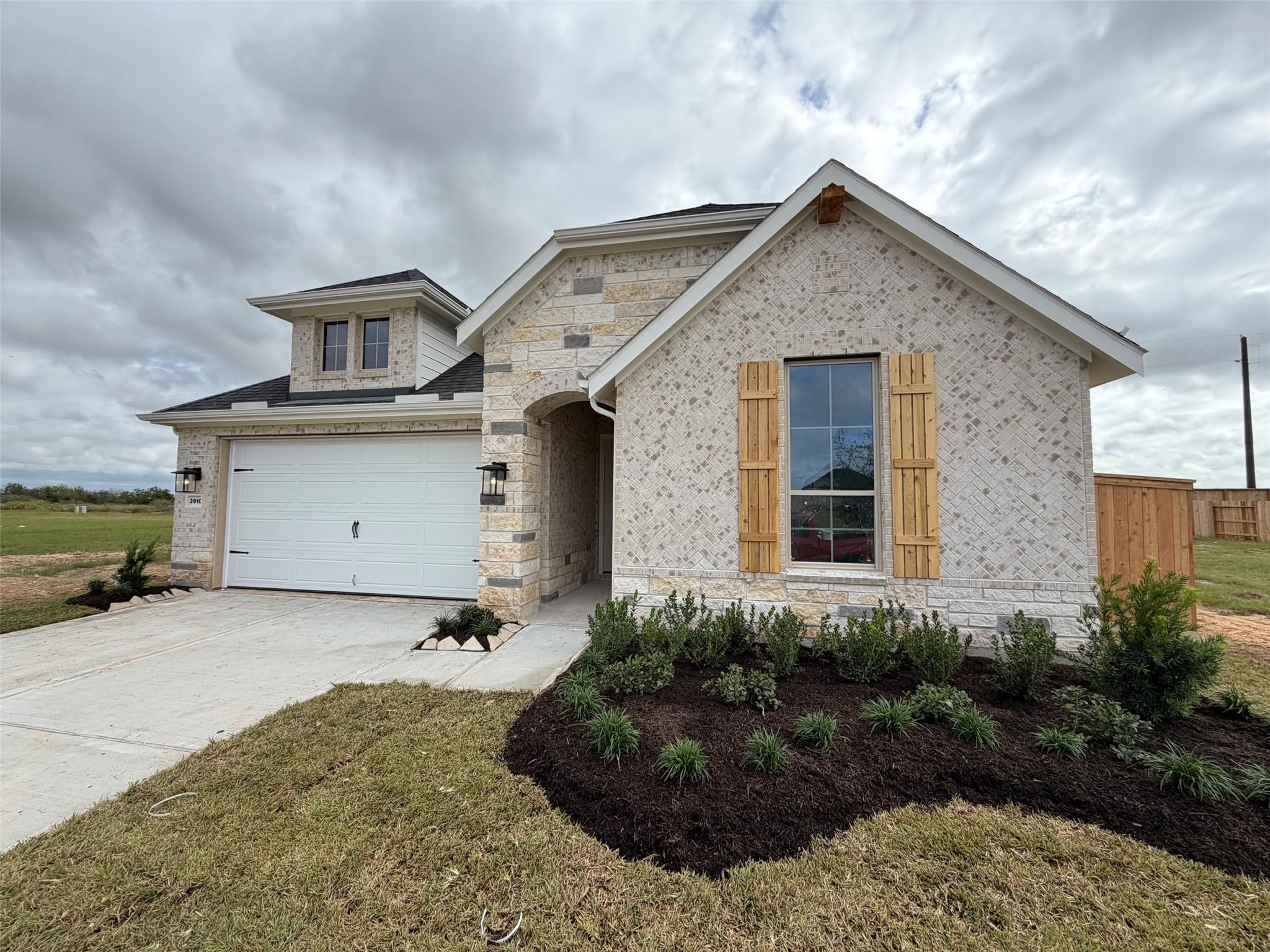 3910 Pink Muhly Drive — photo