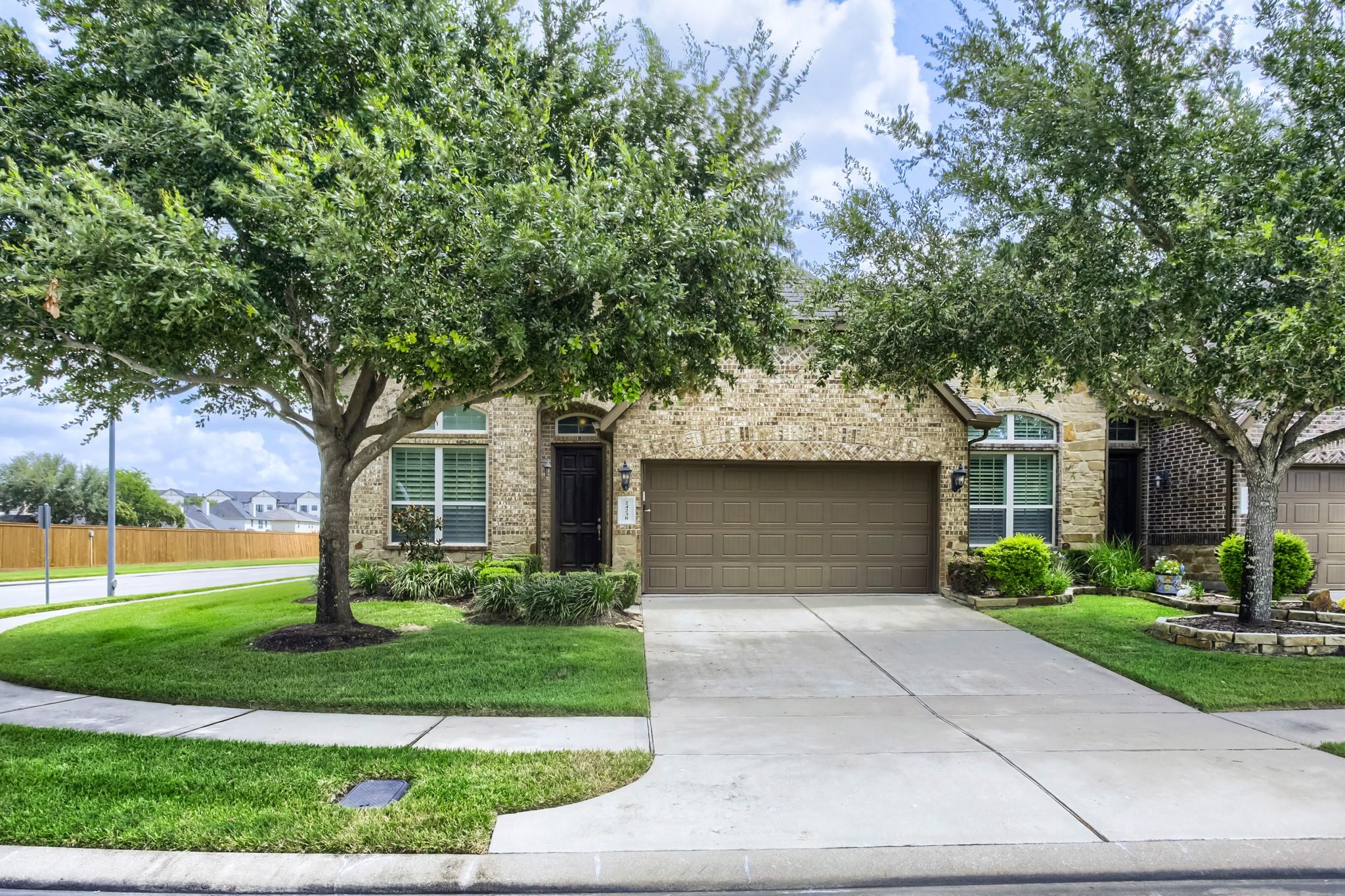 24238 Madrid Hill Lane — photo