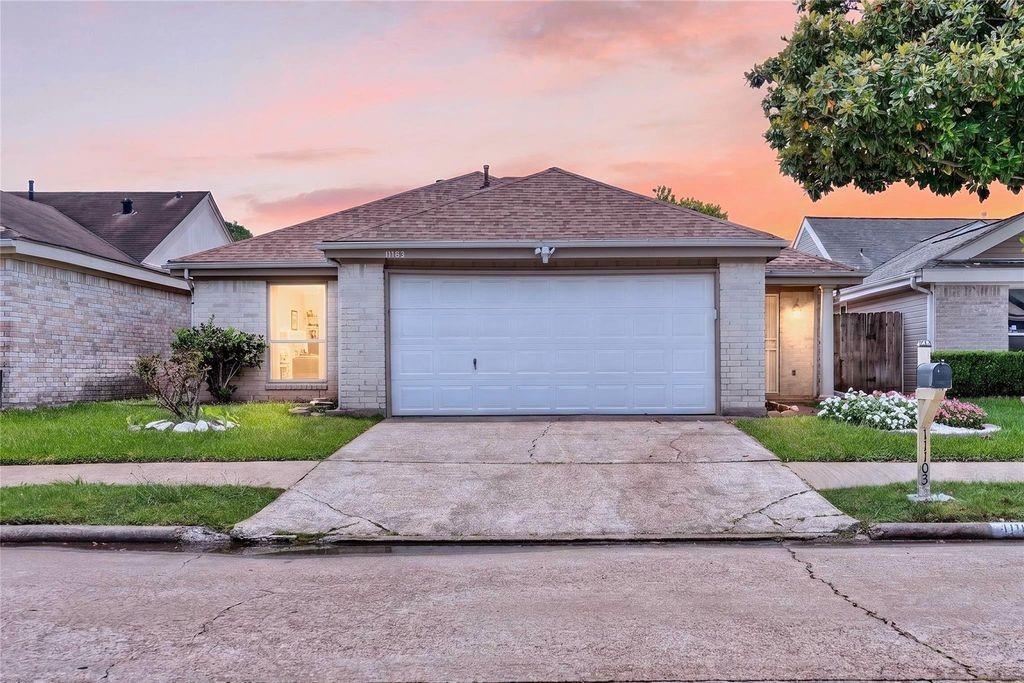 11103 Bellerive Drive — photo