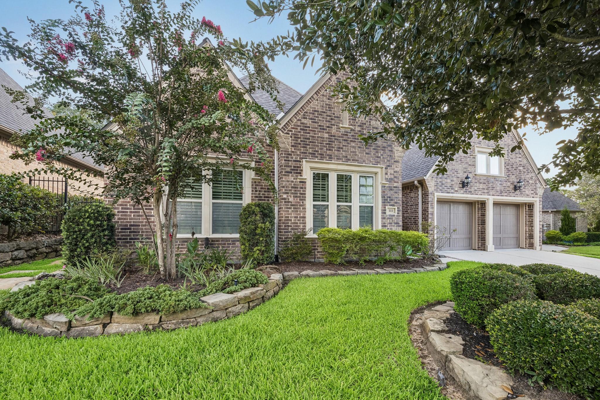 111 Prestwick Court — photo