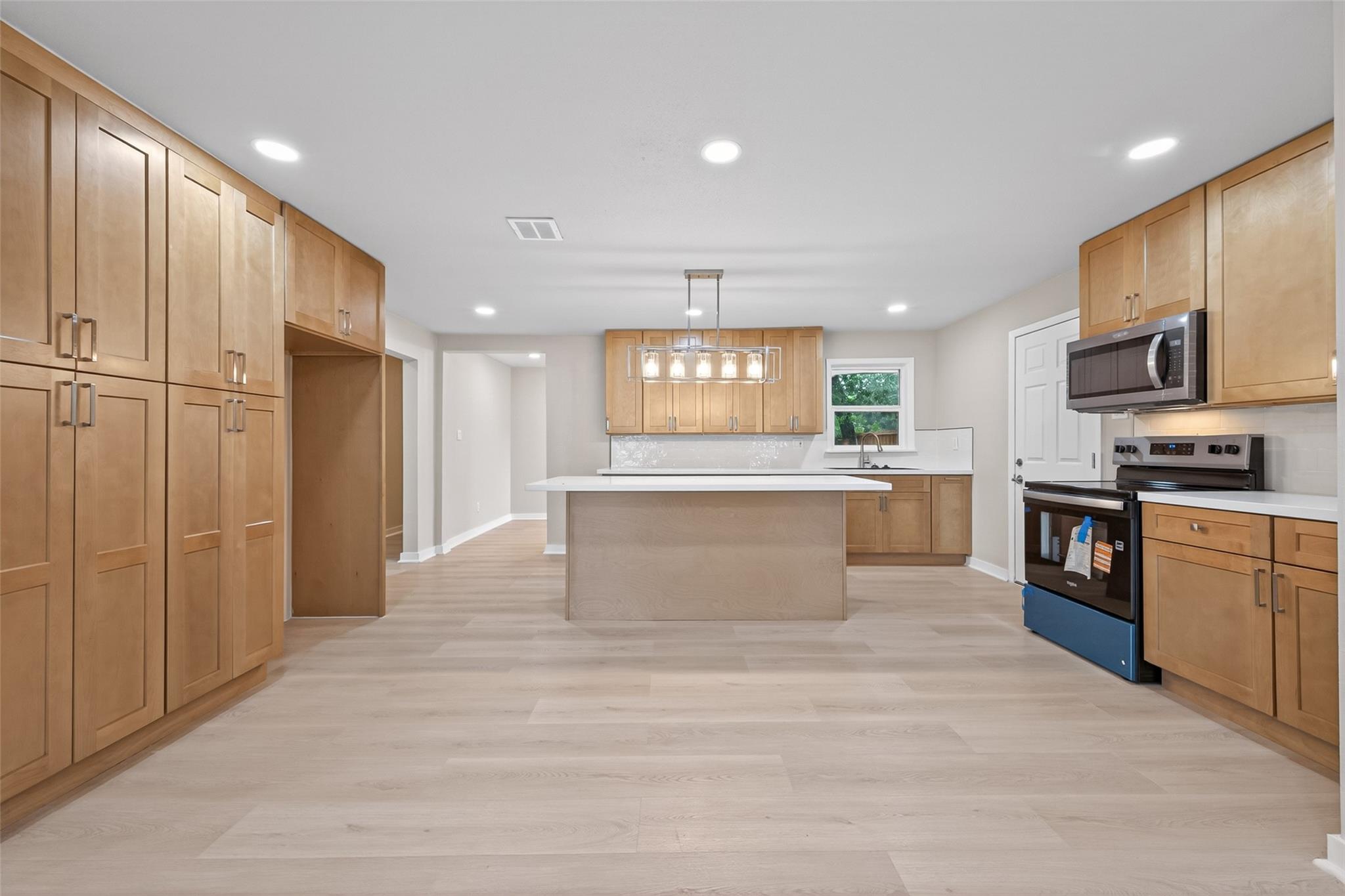 1341 Conrad Sauer Drive — photo