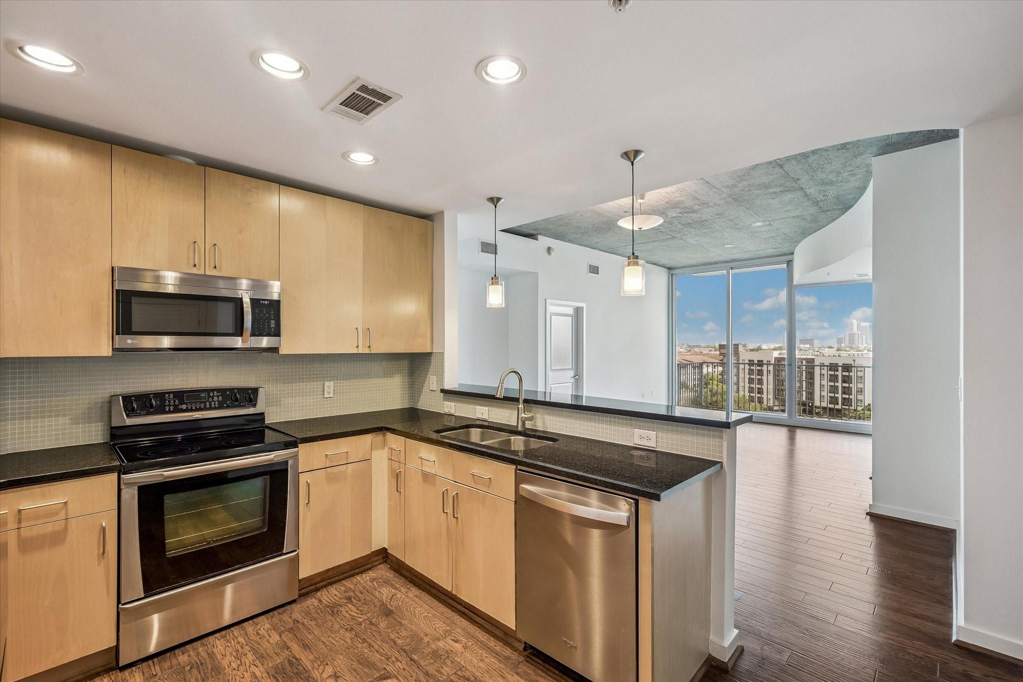 5925 Almeda Road #10805 — photo
