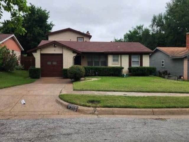 8515 Foxwood Lane — photo